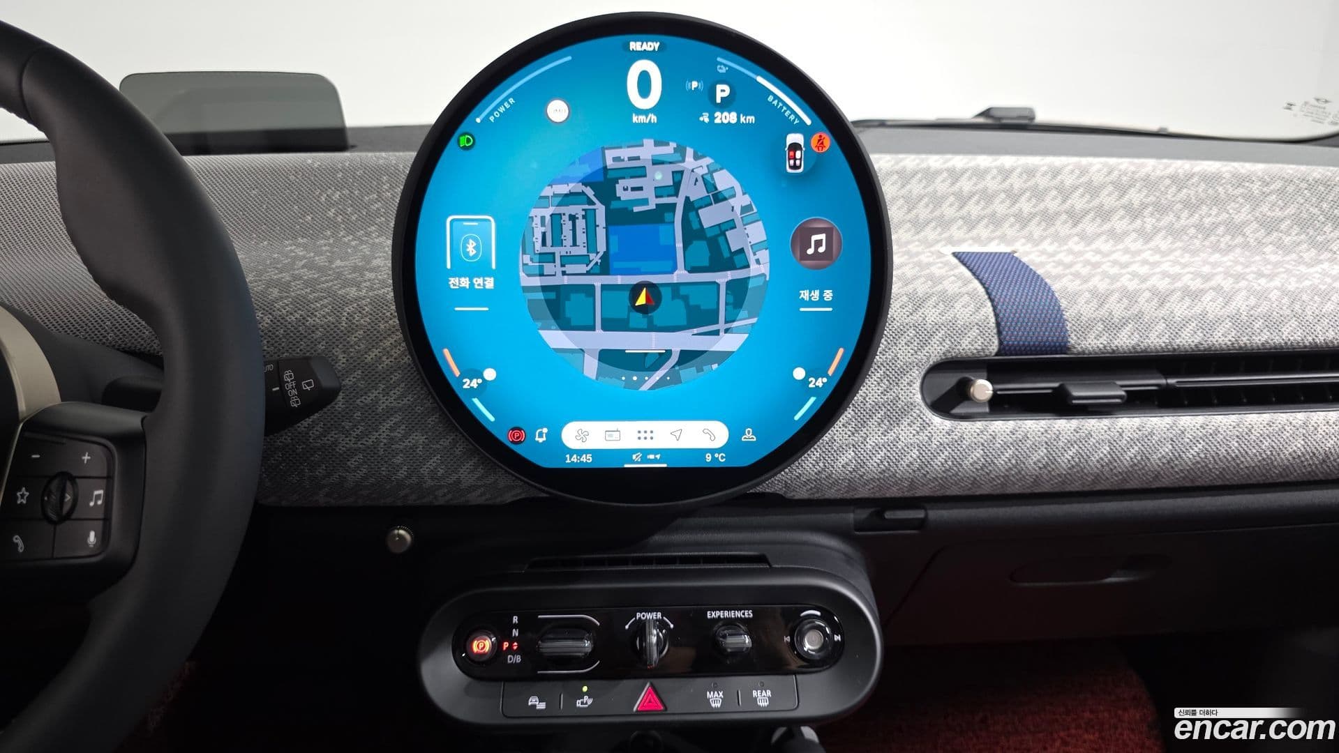 Main__Slider__Photo:Cooper Mini 2024.11-13