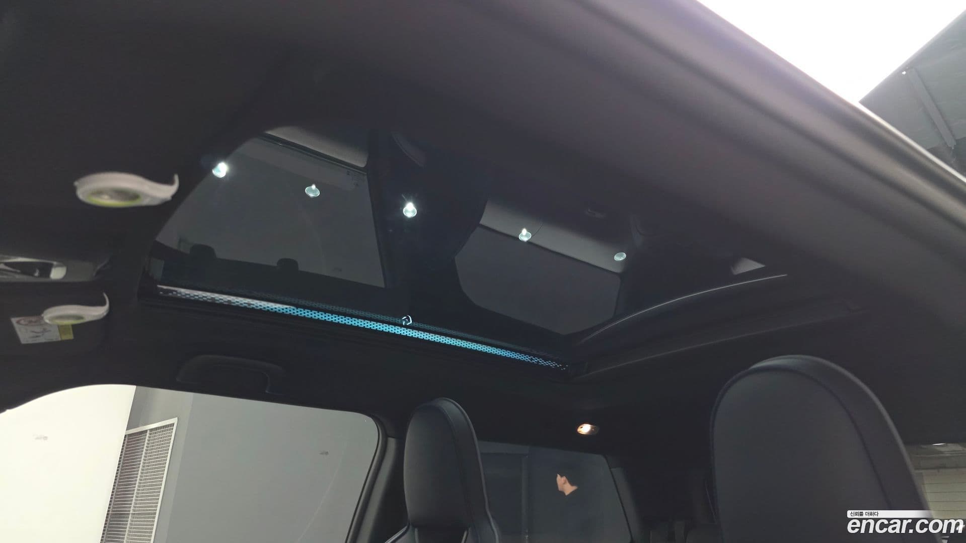 Main__Slider__Photo:Cooper Mini 2024.11-15