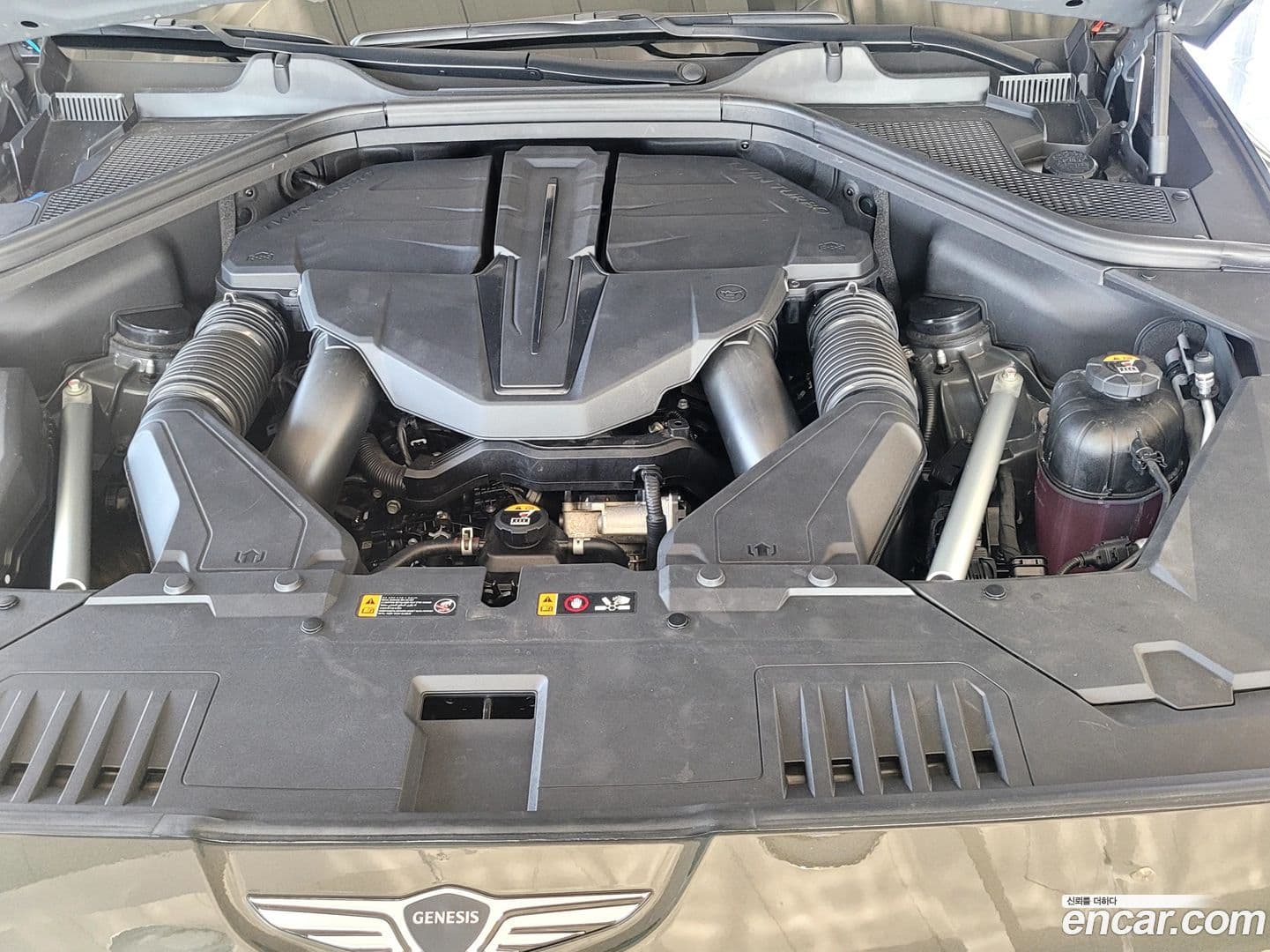 Main__Slider__Photo:GV80 Genesis 2024.1-5