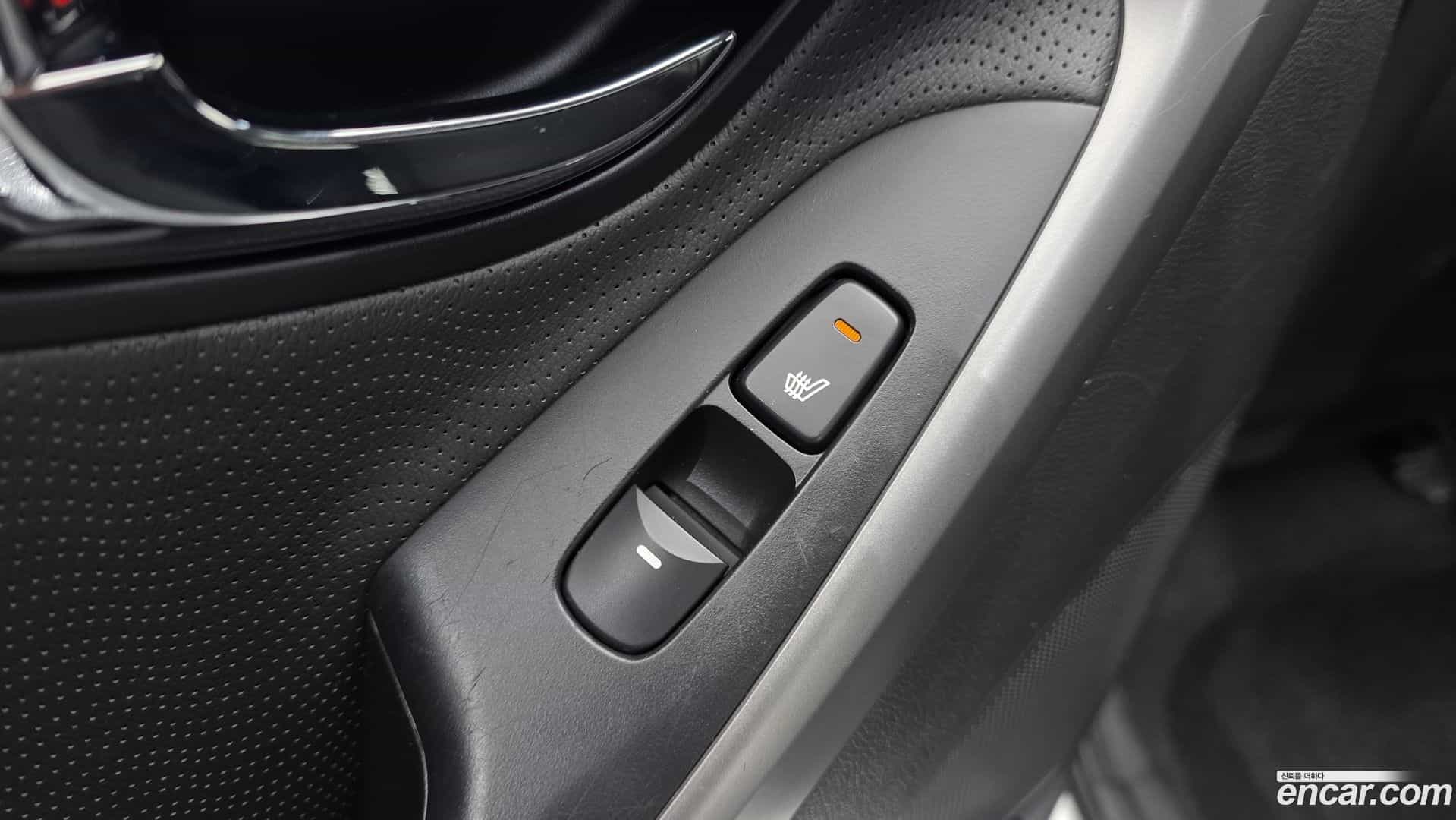 AVANTE Hyundai 2010.8-OPTION-024