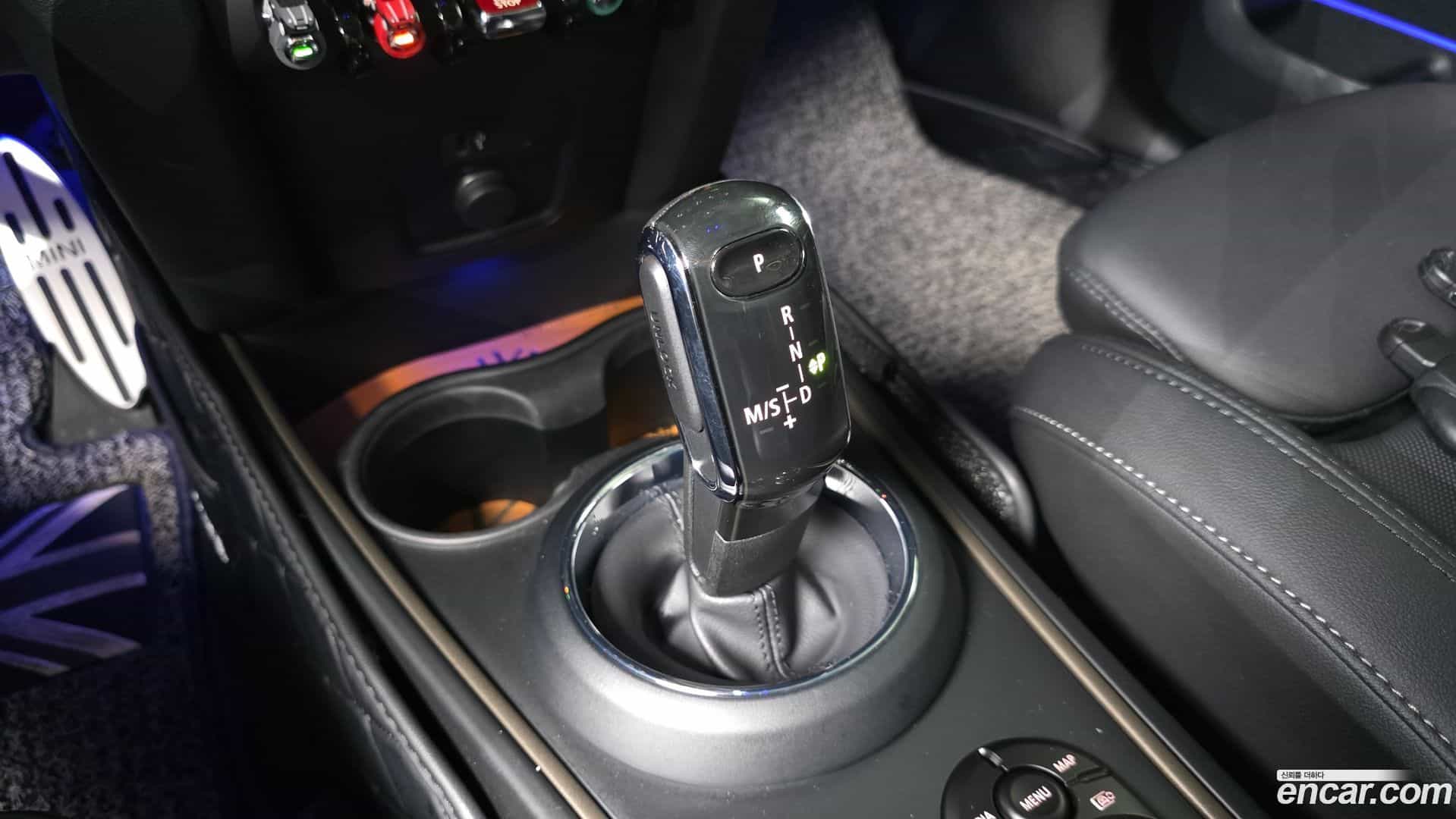 Countryman Mini 2022.10-INNER-009