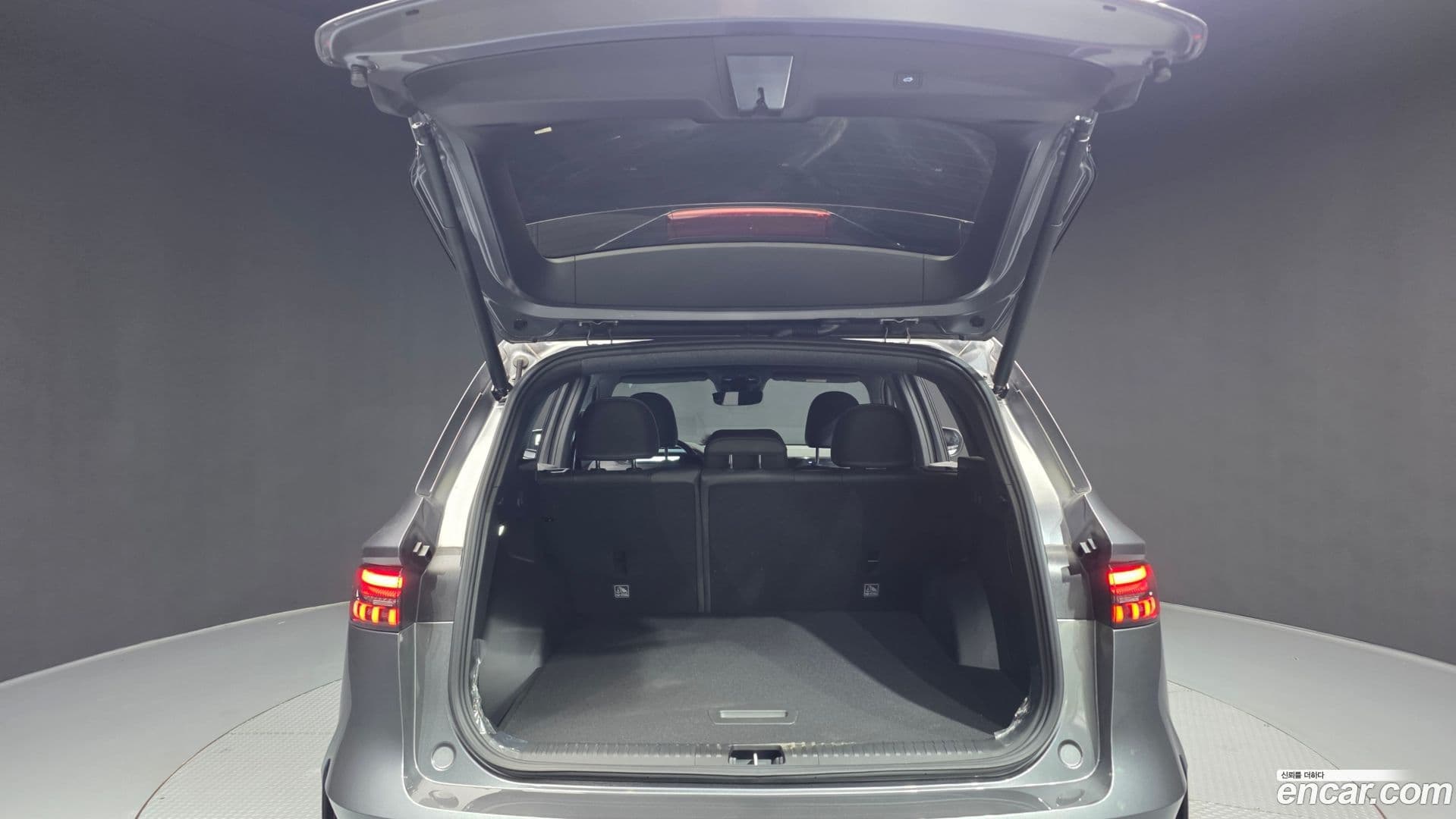 Main__Slider__Photo:Grand Koleos Renault-KoreaSamsung 2024.10-19