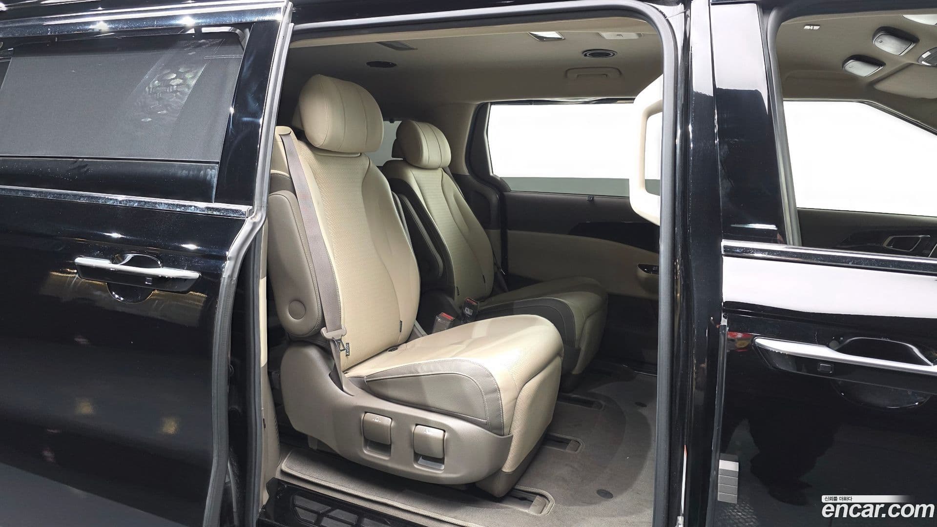 Main__Slider__Photo:Canival Kia 2020.9-11