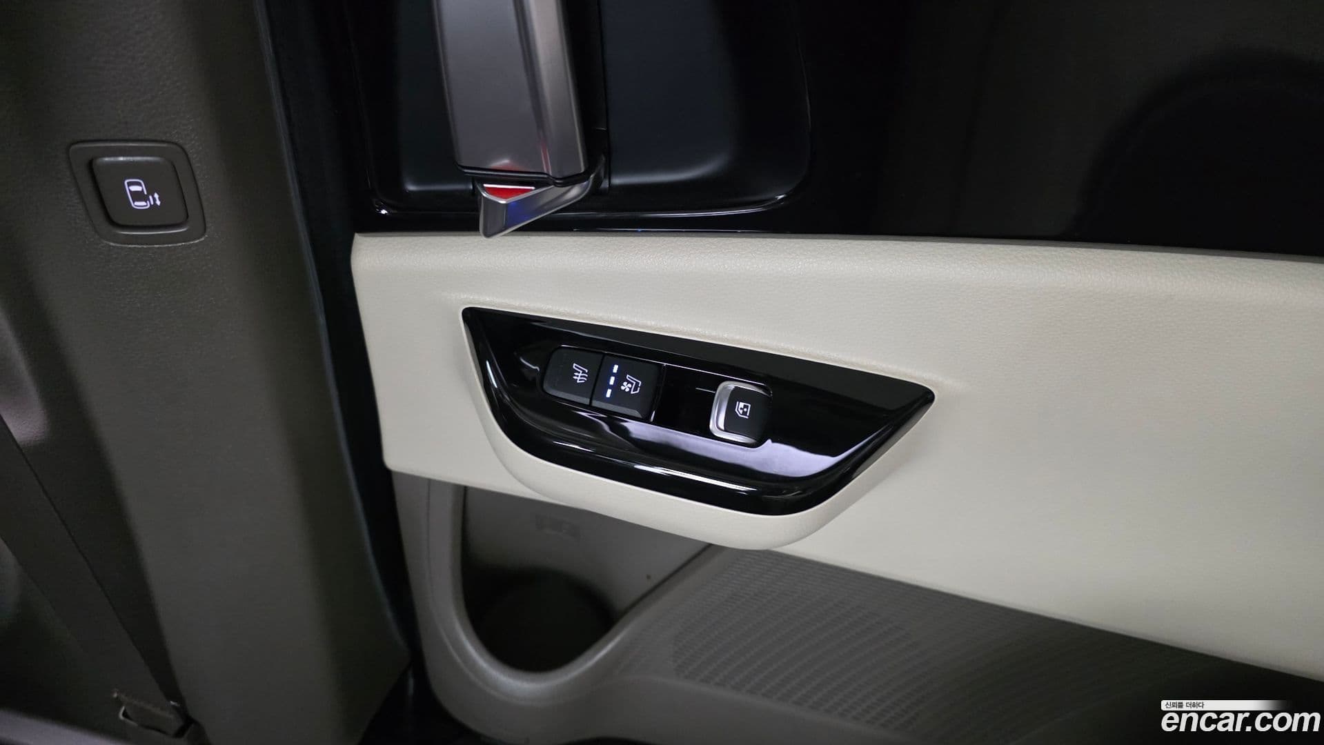 Main__Slider__Photo:Canival Kia 2020.9-18