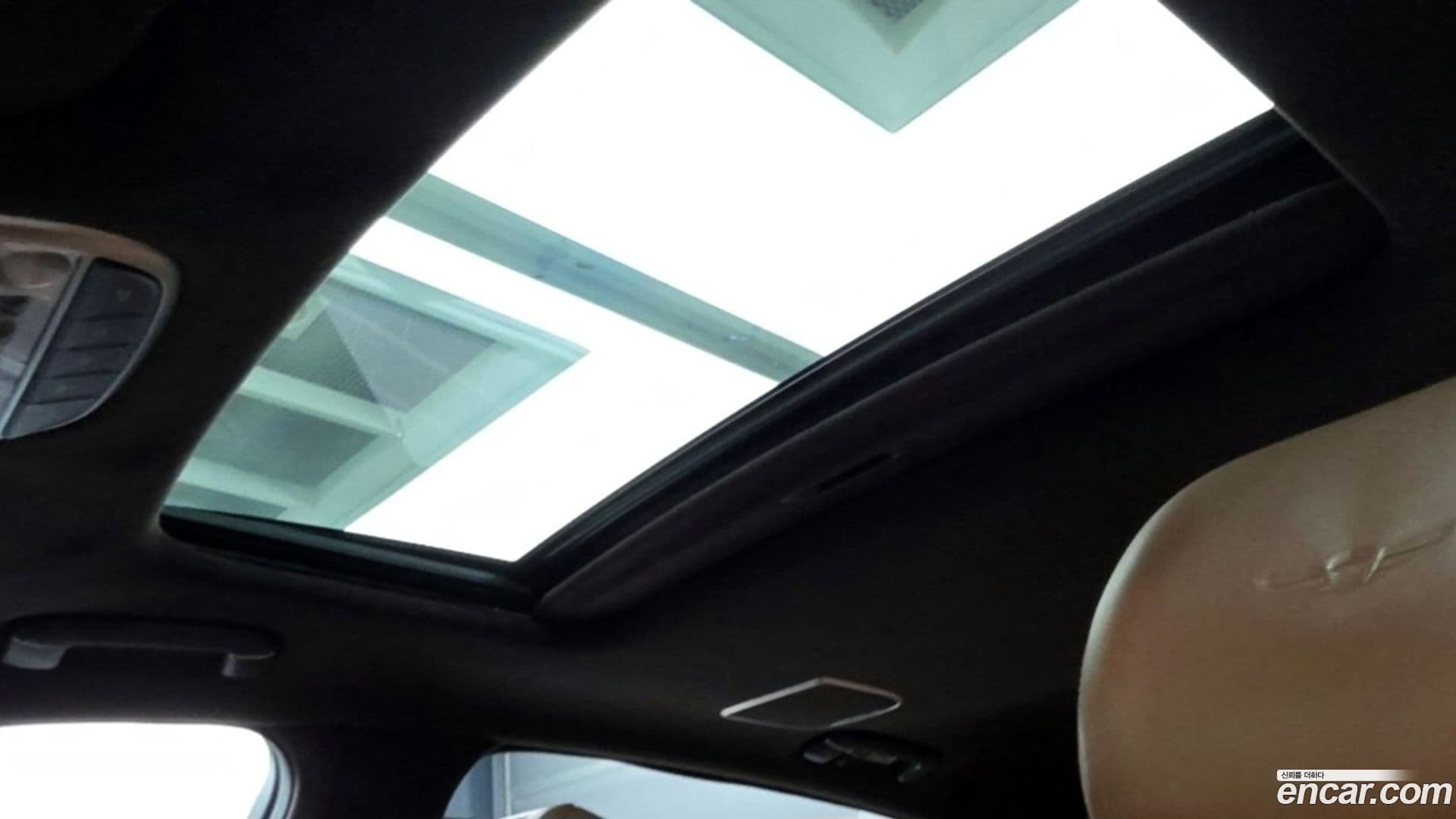 Main__Slider__Photo:G90 Genesis 2021.1-5