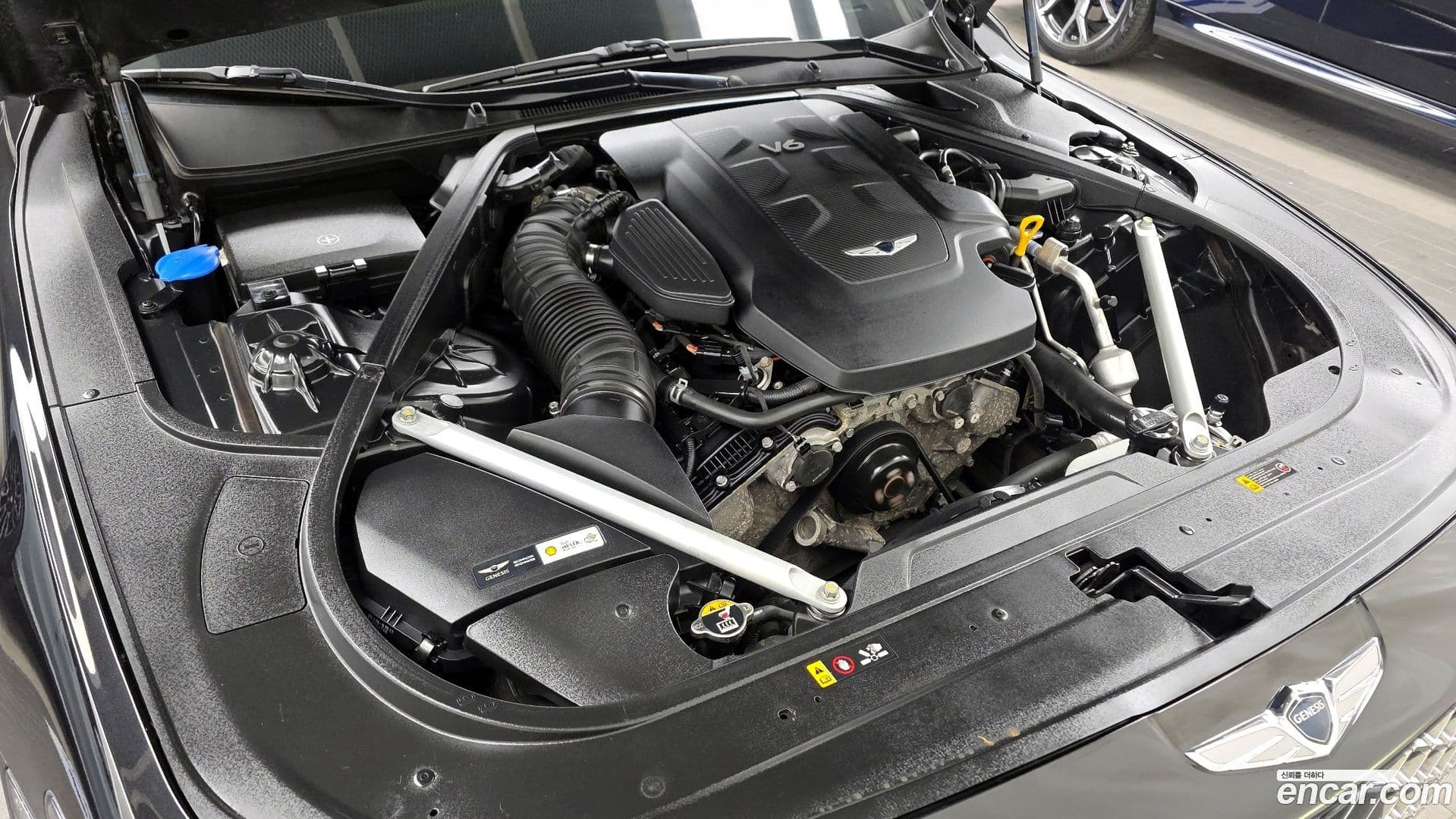 Main__Slider__Photo:G90 Genesis 2021.1-19