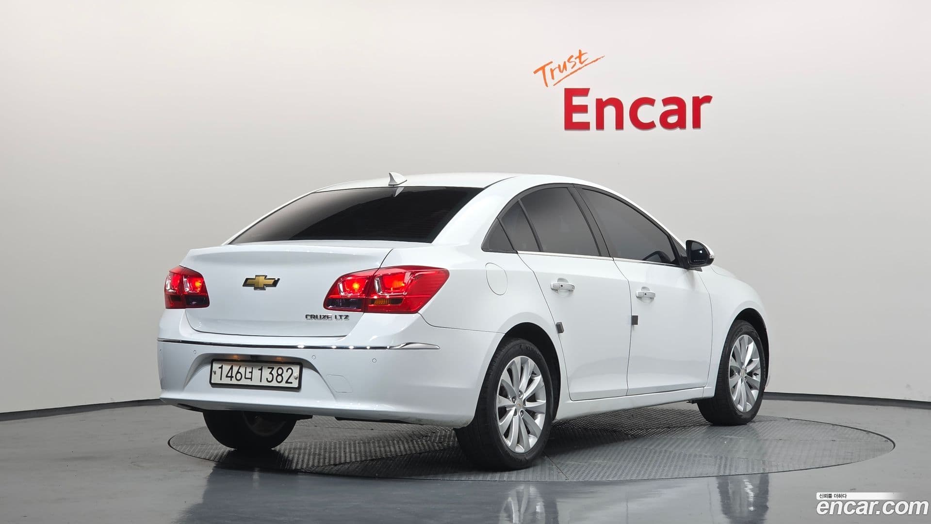 Main__Slider__Photo:Cruze ChevroletGMDaewoo 2016.10-1