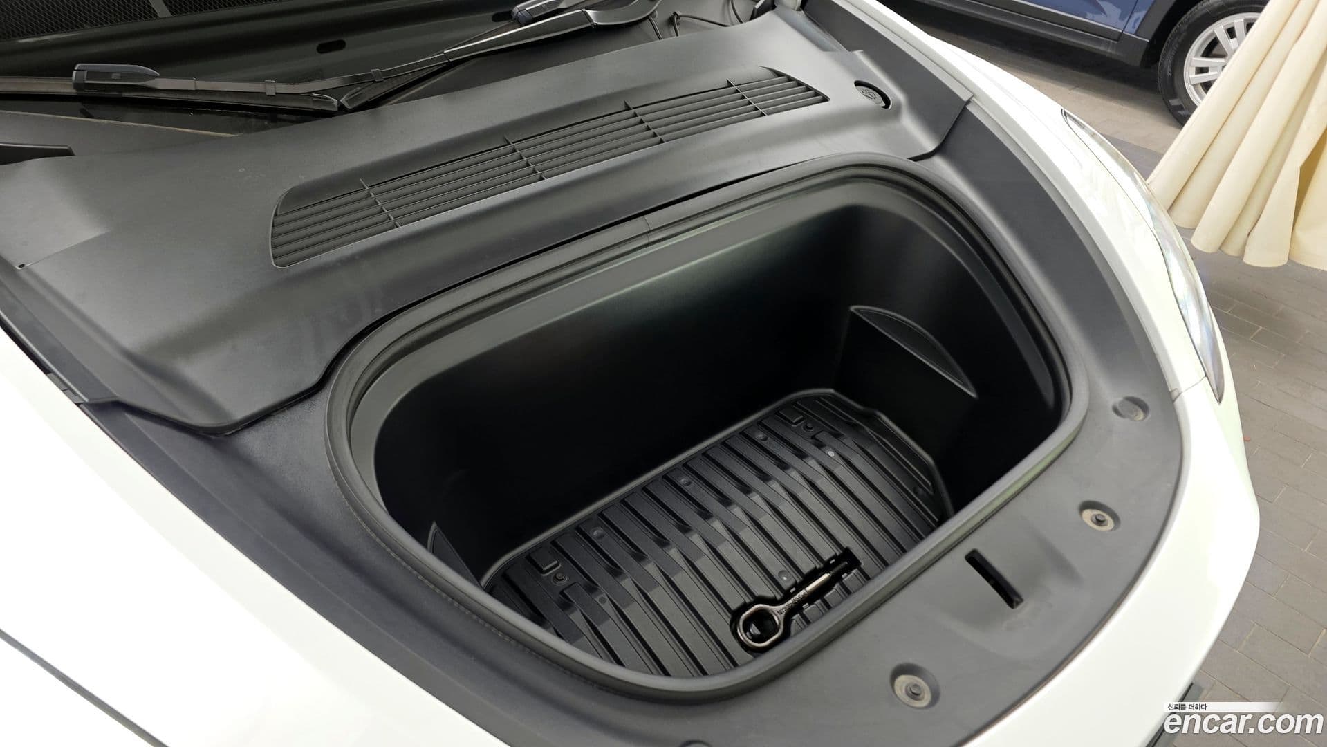 Main__Slider__Photo:Model Y Tesla 2023.7-5