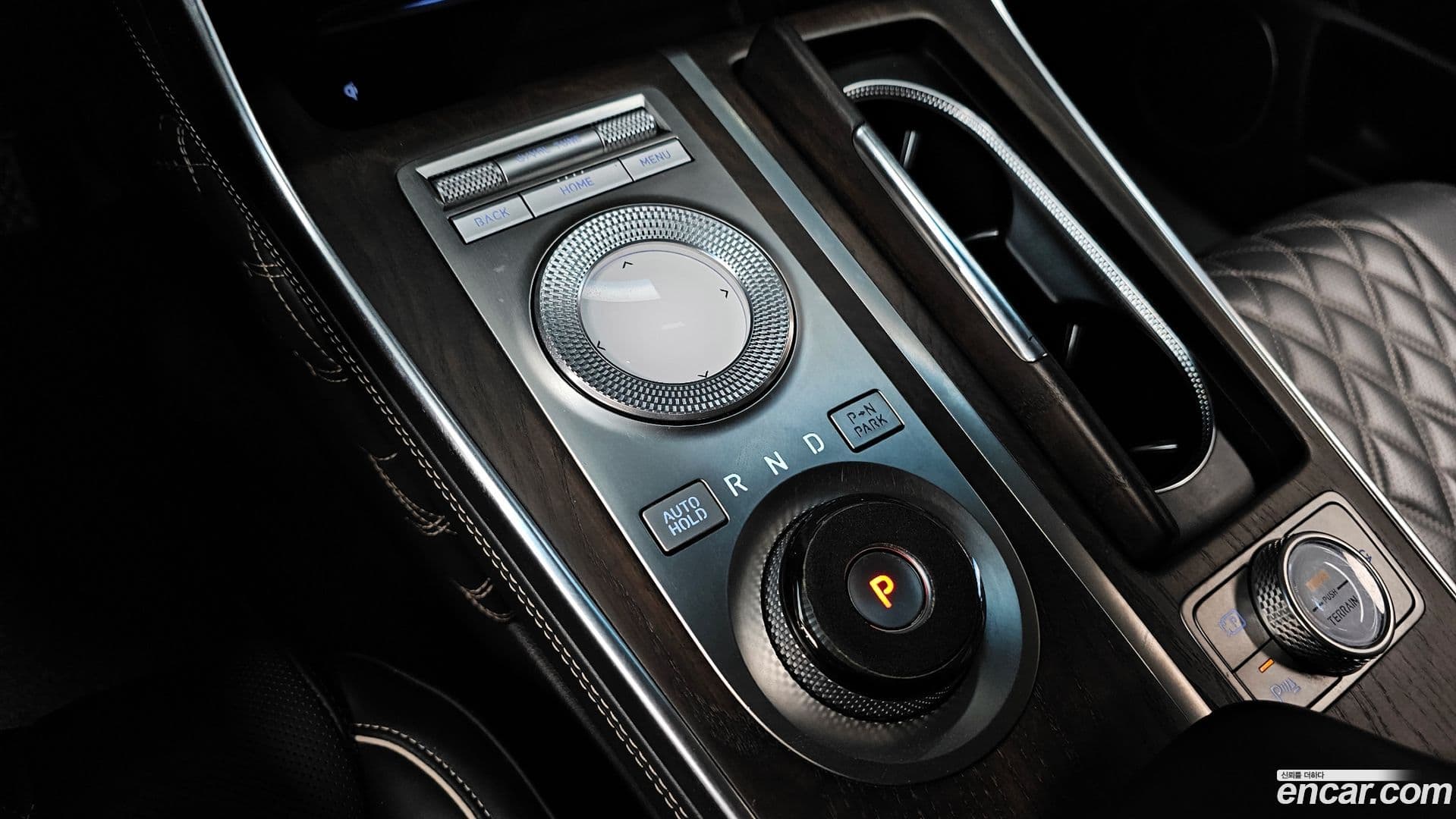 Main__Slider__Photo:GV80 Genesis 2022.9-8