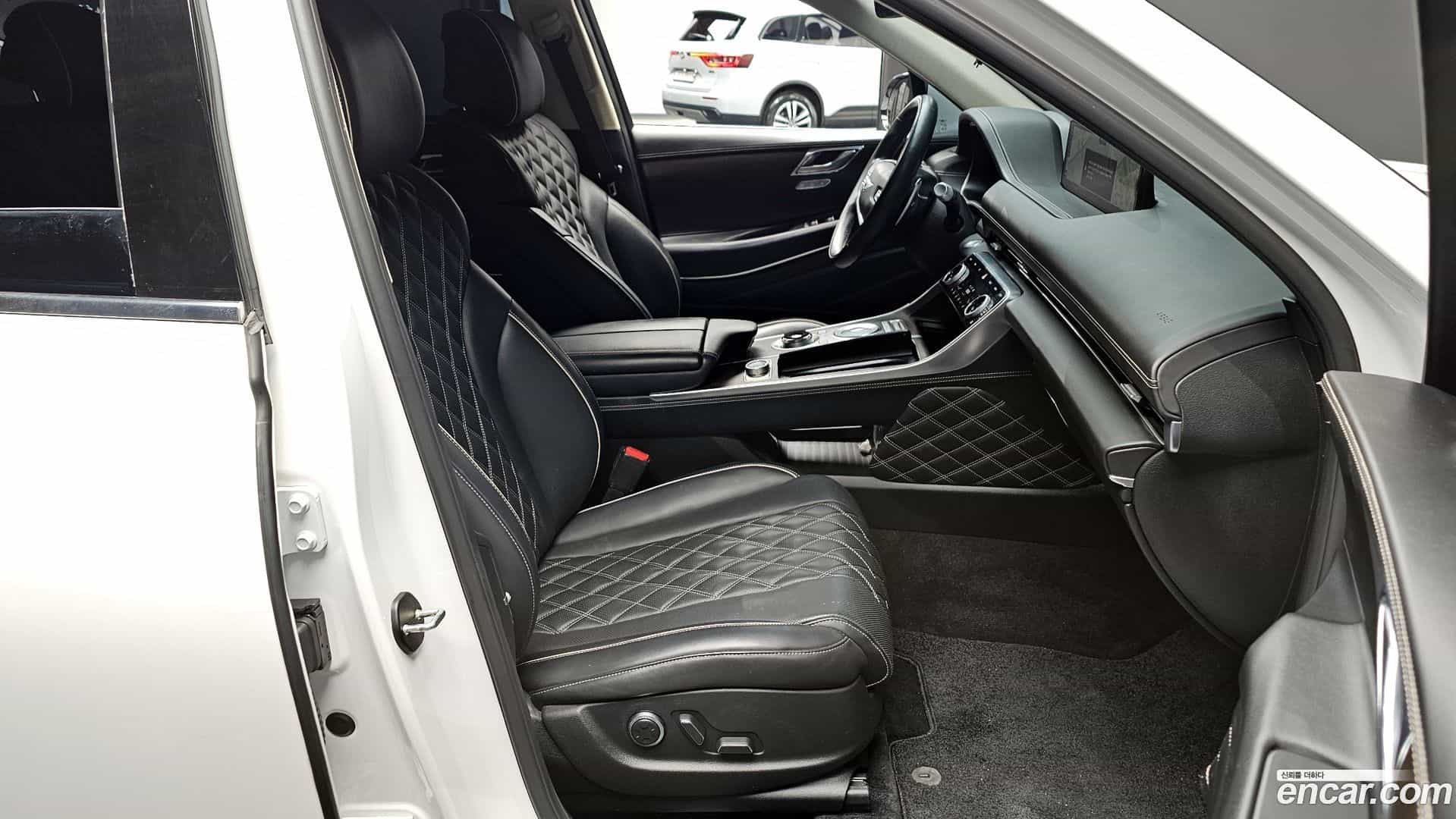 GV80 Genesis 2022.9-INNER-010