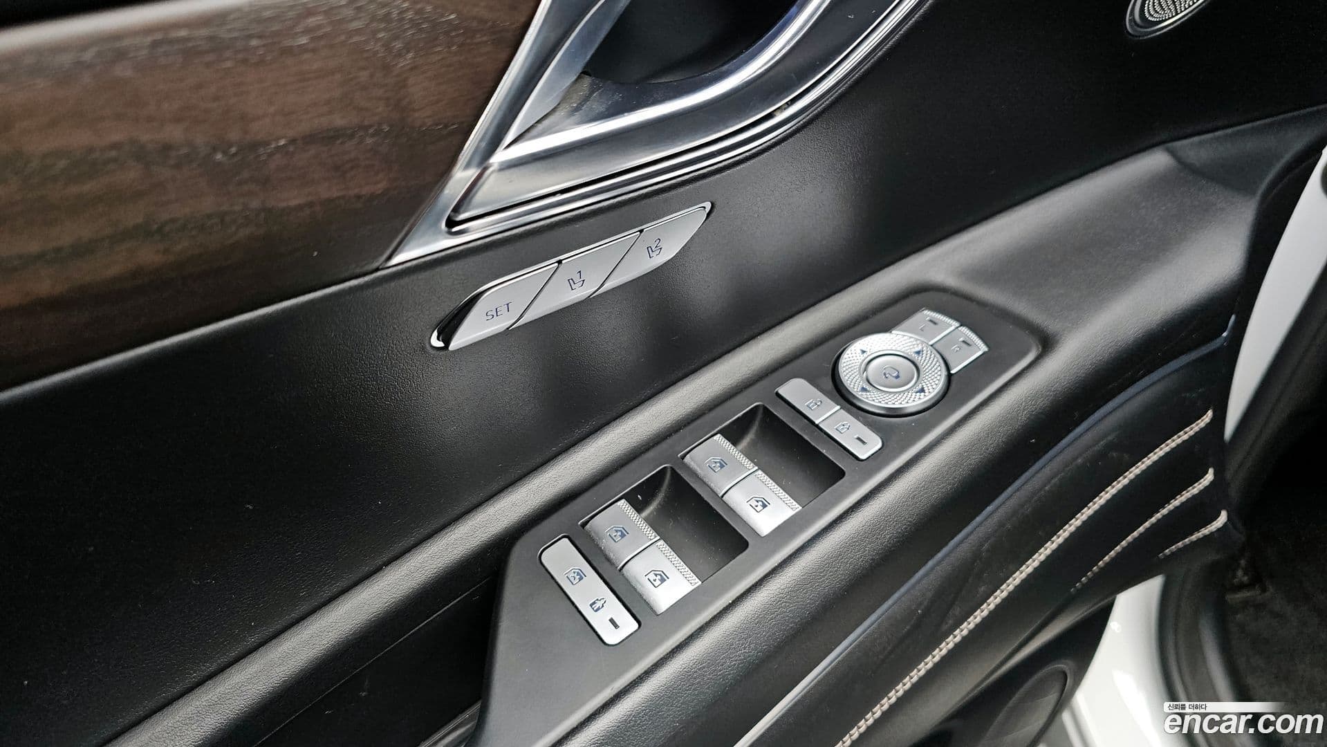 Main__Slider__Photo:GV80 Genesis 2022.9-17