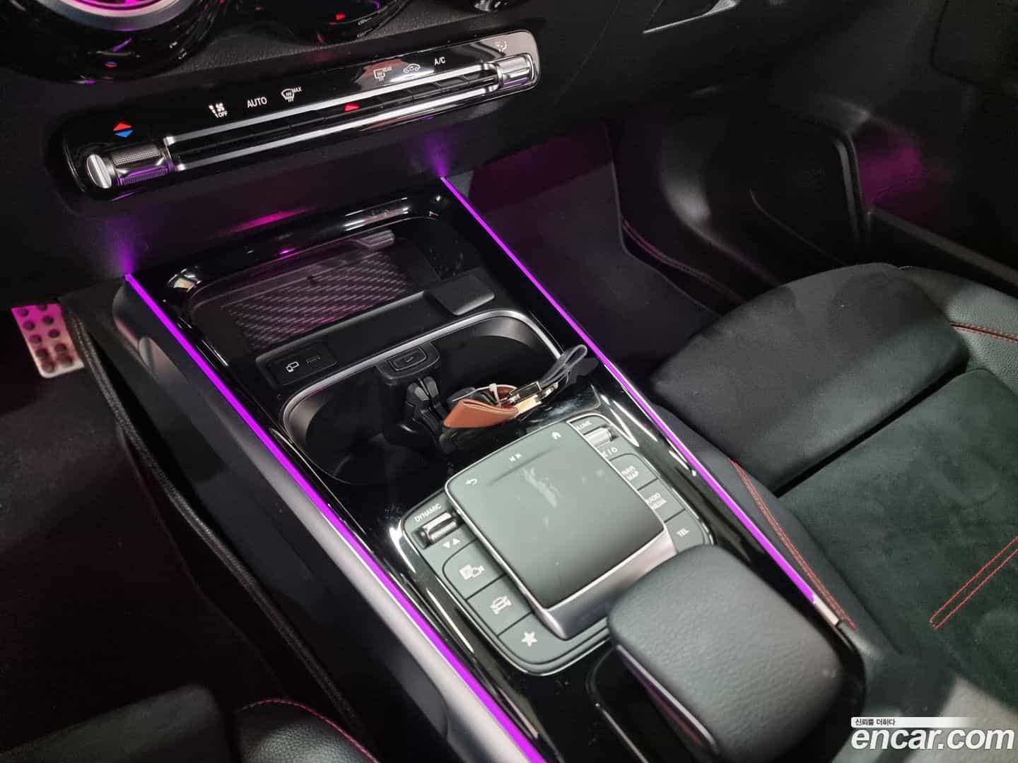 GLB-Class Mercedes-Benz 2021.0-OPTION-020