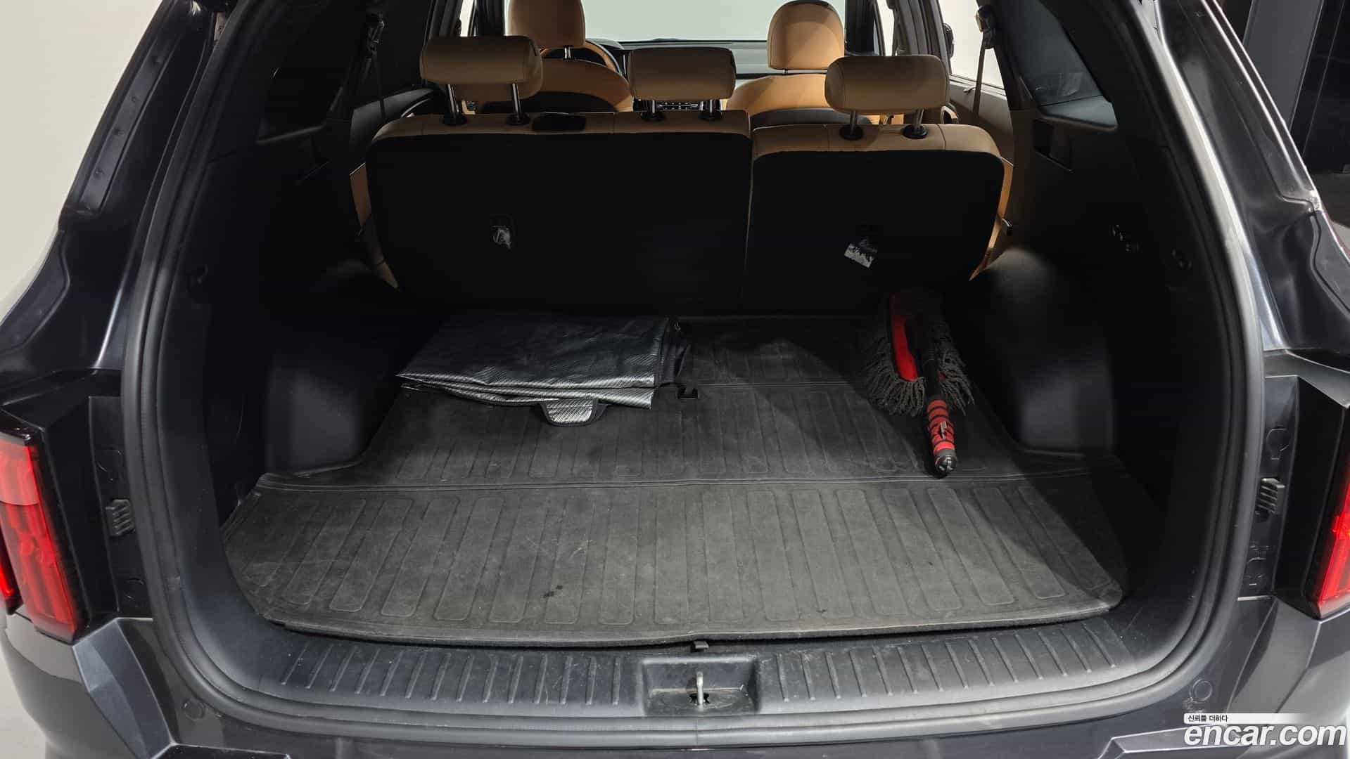 Sorento Kia 2023.4-OPTION-024