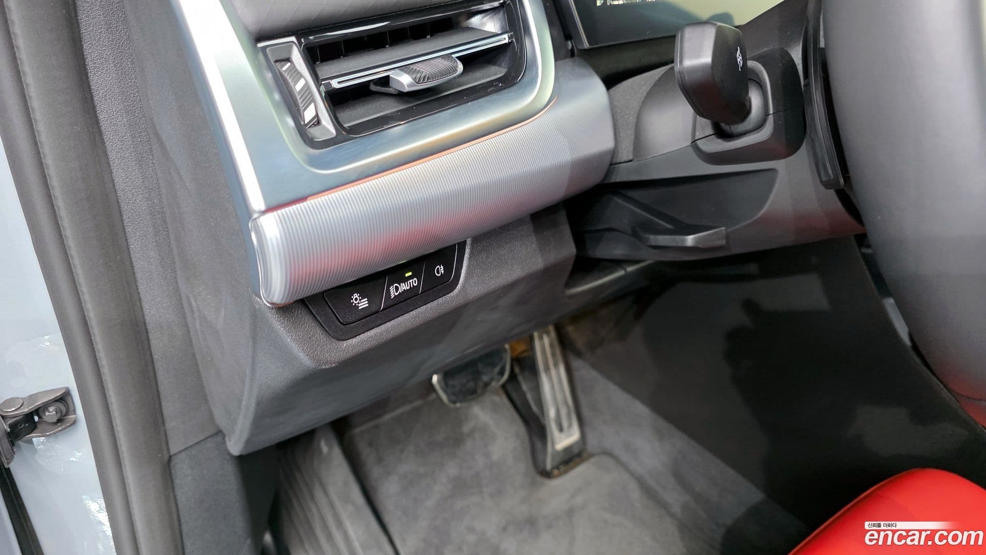 Main__Slider__Photo:X2 (F39) BMW 2025.2-16