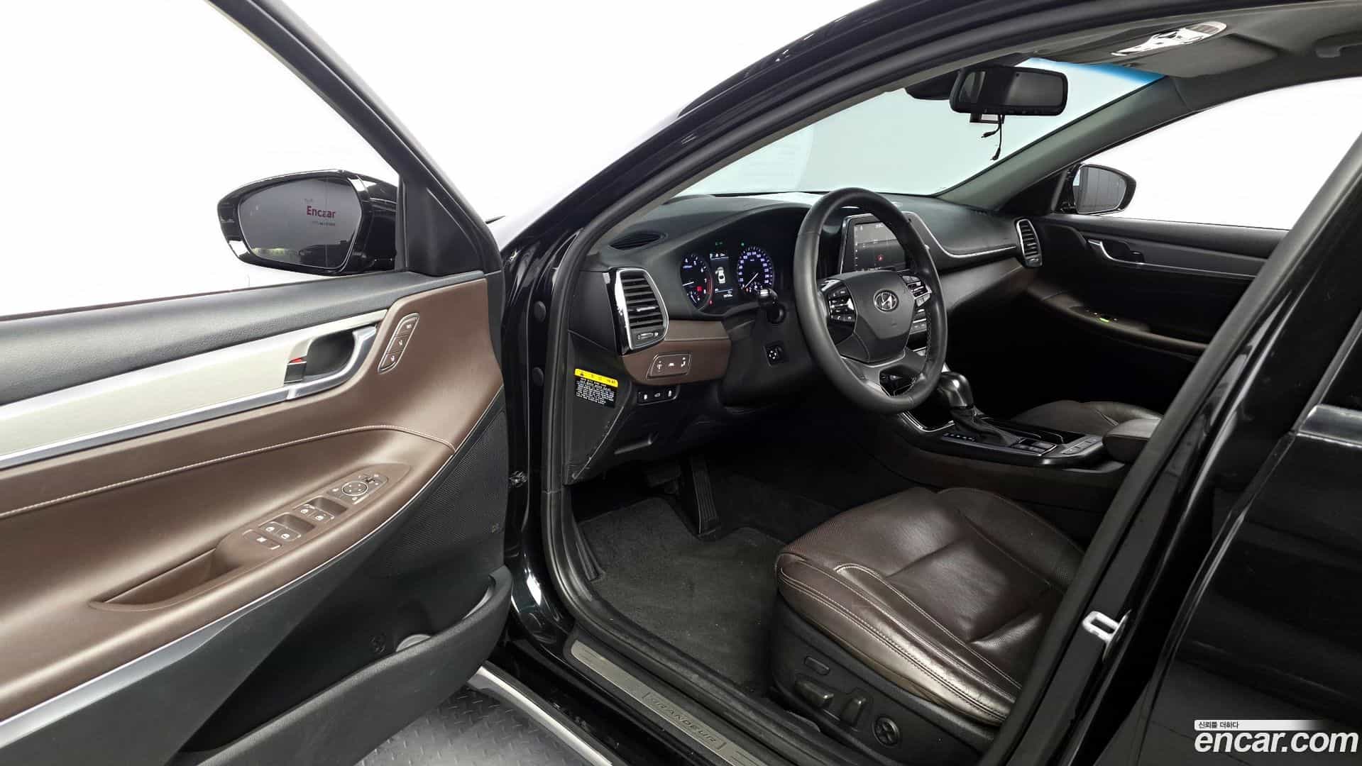 Grandeur Hyundai 2019.3-INNER-010