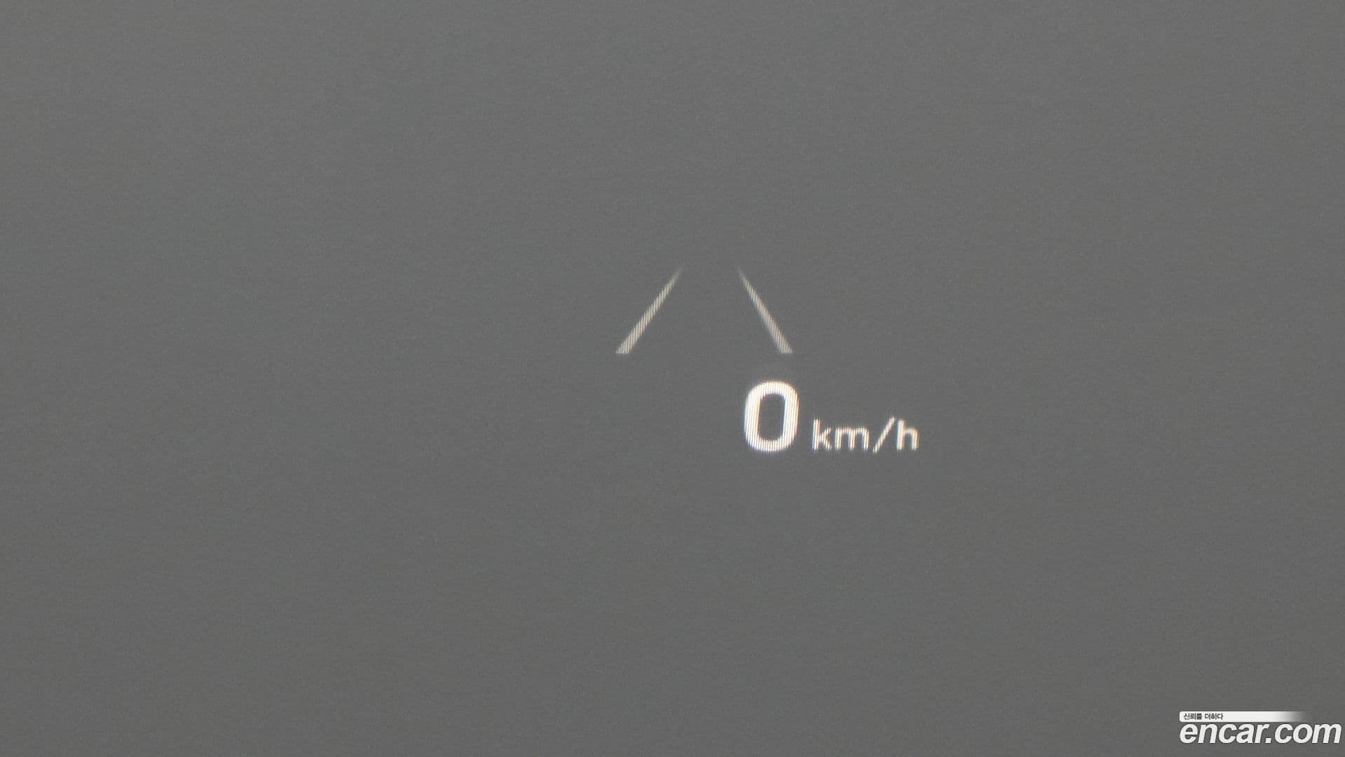 Main__Slider__Photo:Grandeur Hyundai 2019.3-17