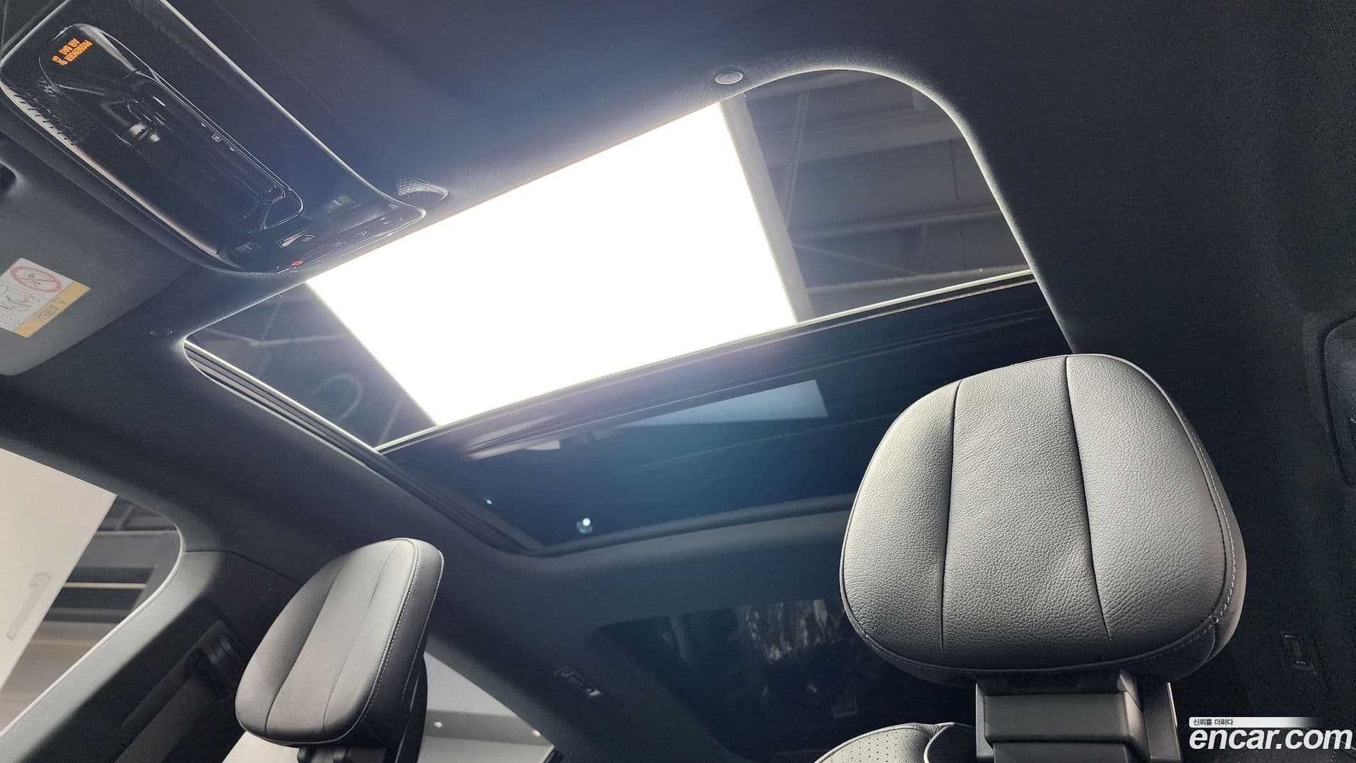 Main__Slider__Photo:EQE Mercedes-Benz 2023.2-18