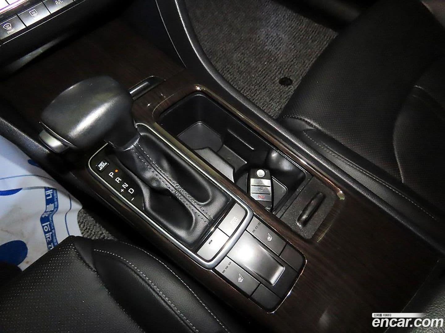 Main__Slider__Photo:K5 Kia 2017.5-12