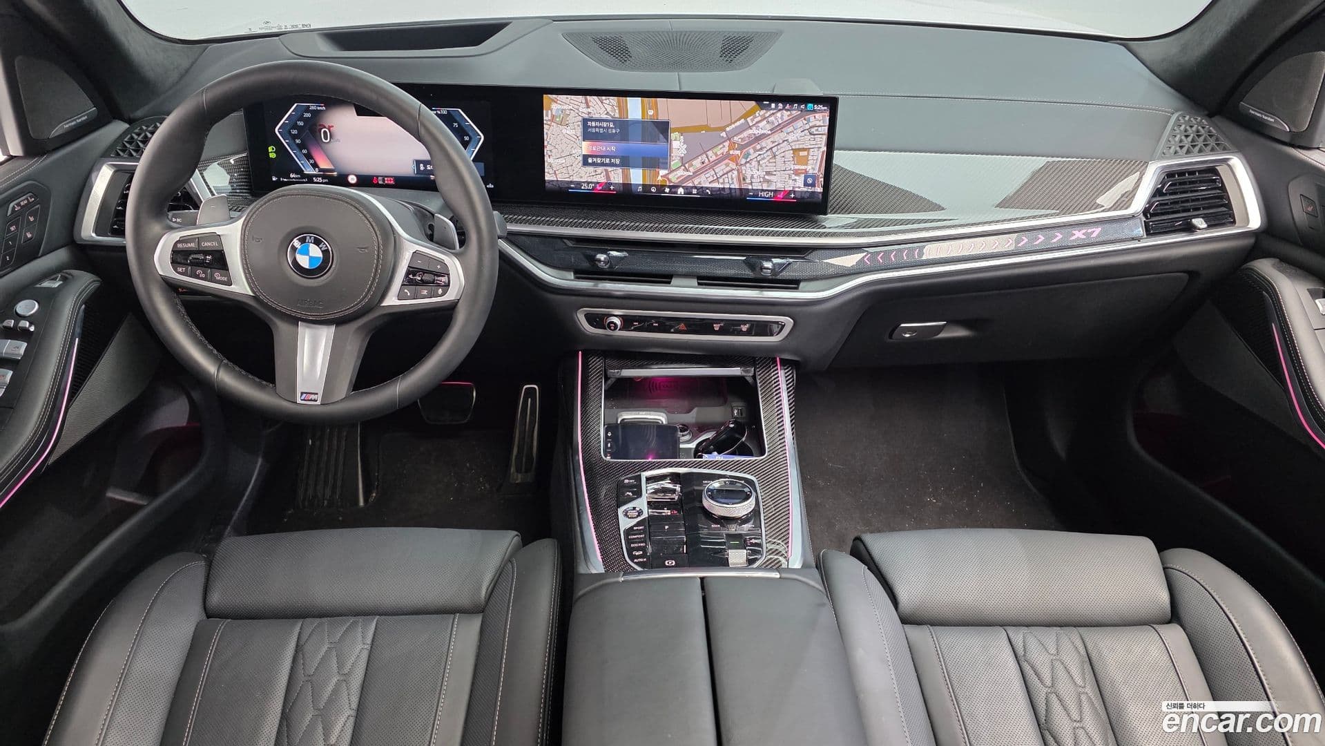 Main__Slider__Photo:X7 BMW 2025.1-6