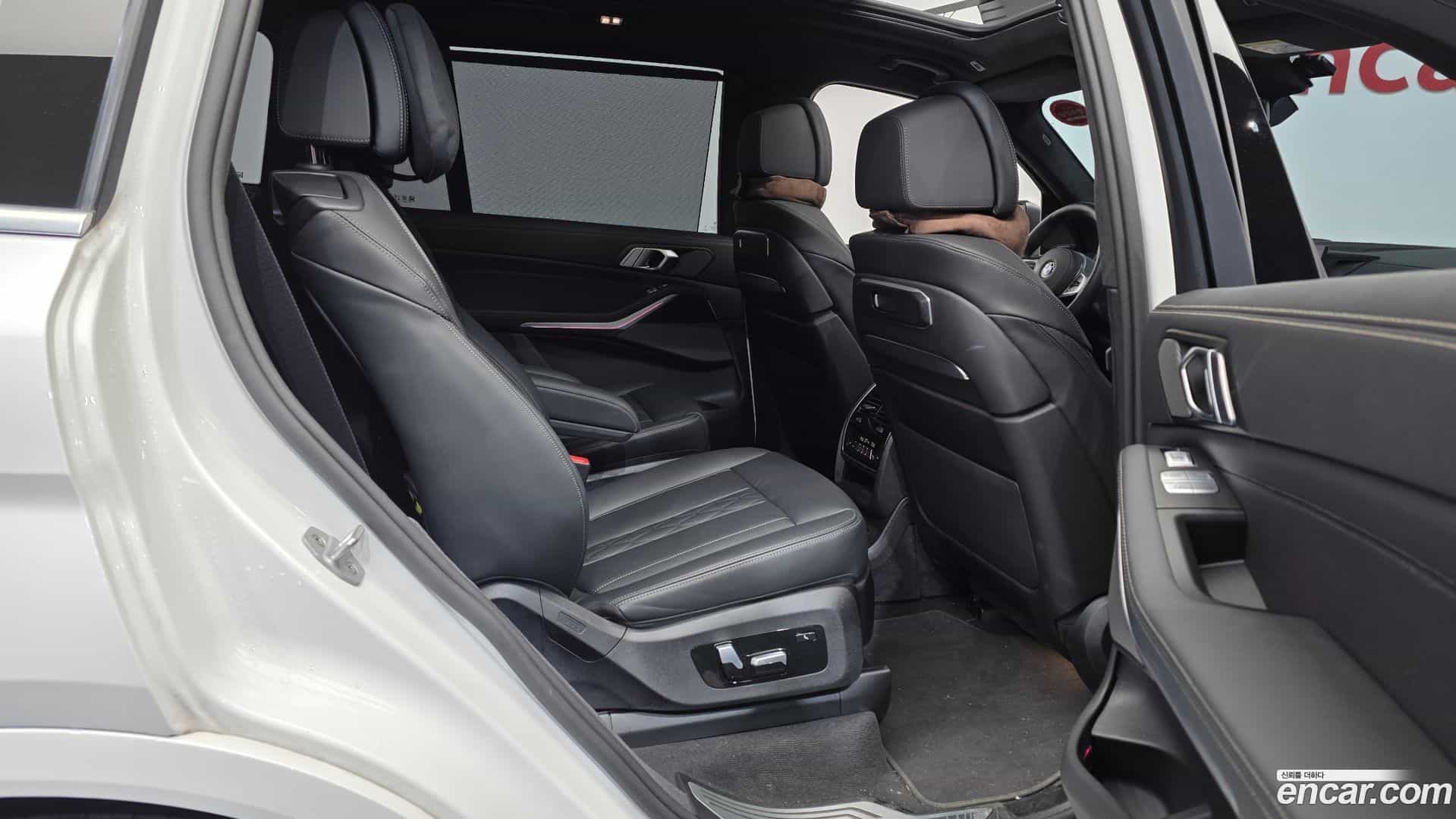 X7 BMW 2025.1-OPTION-016