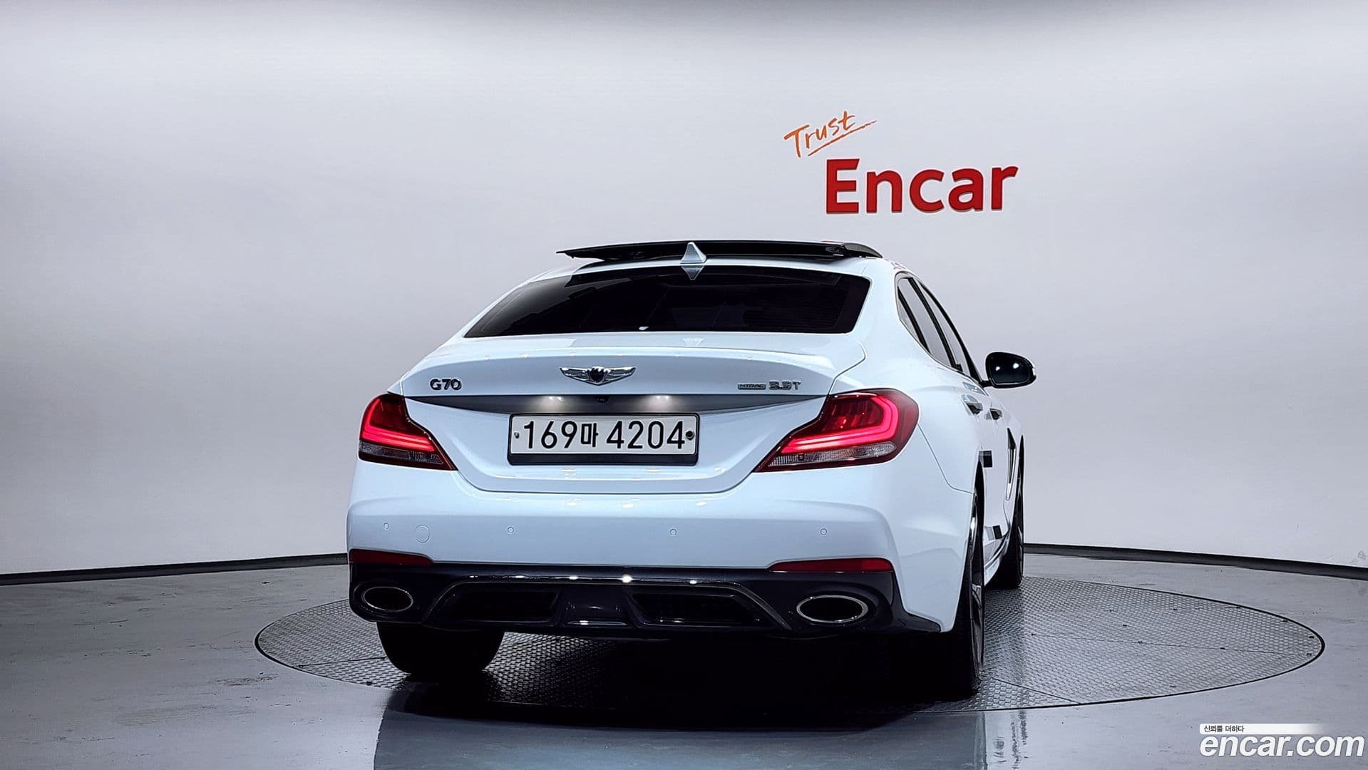 Main__Slider__Photo:G70 Genesis 2019.5-3