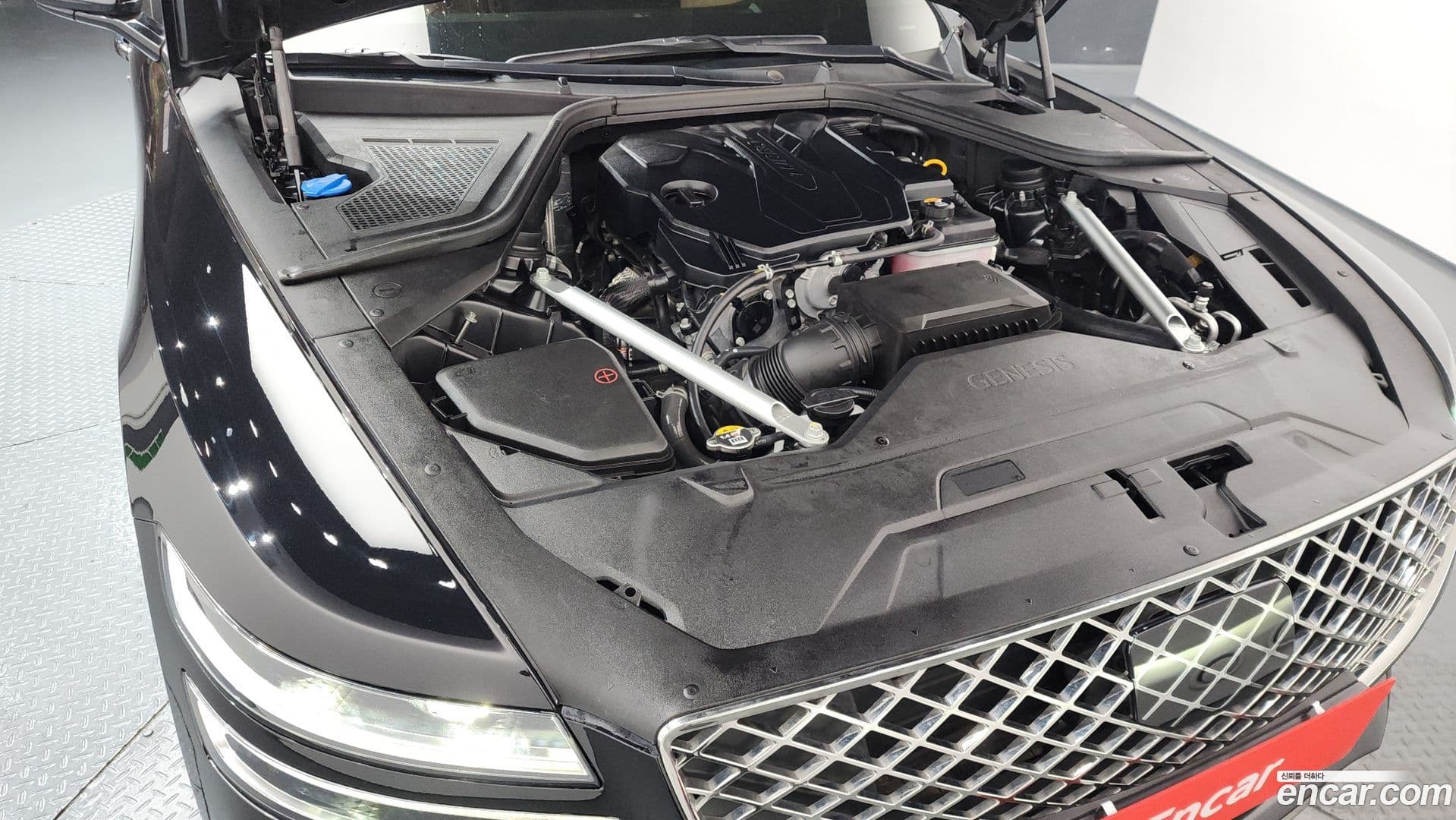 Main__Slider__Photo:G80 Genesis 2023.4-5