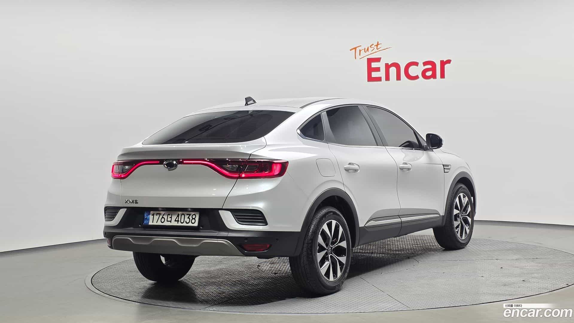 XM3 Renault-KoreaSamsung 2022.1-OUTER-002