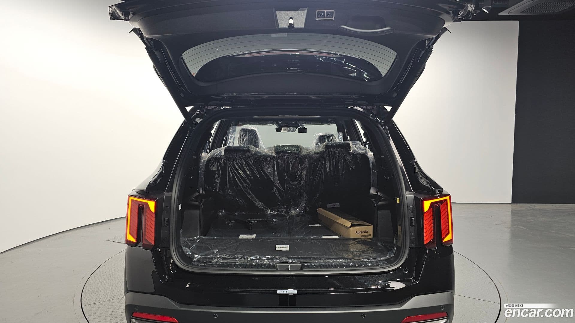 Main__Slider__Photo:Sorento Kia 2026.2-19