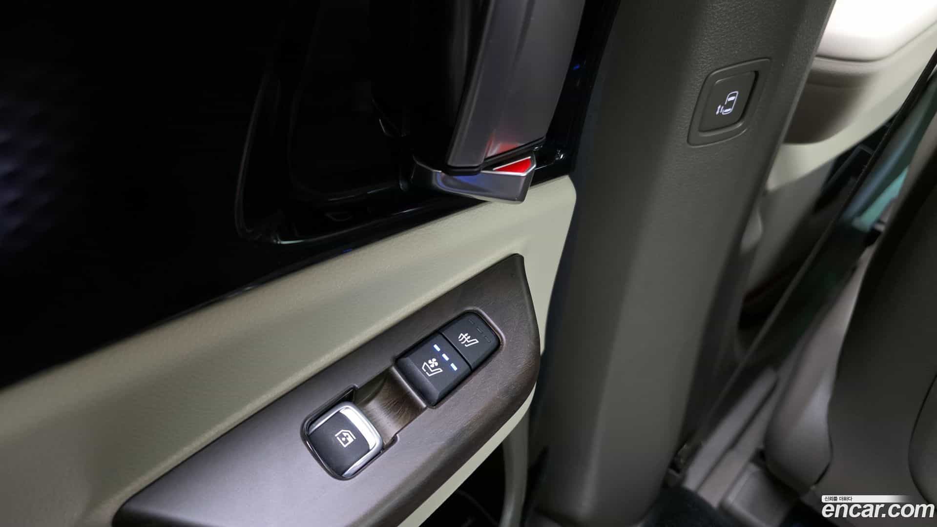 Canival Kia 2020.9-OPTION-022