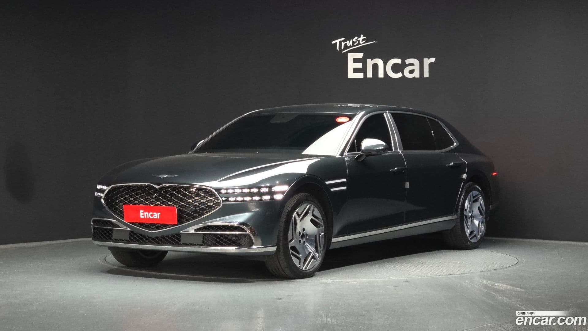 Main__Slider__Photo:G90 Genesis 2024.1-0