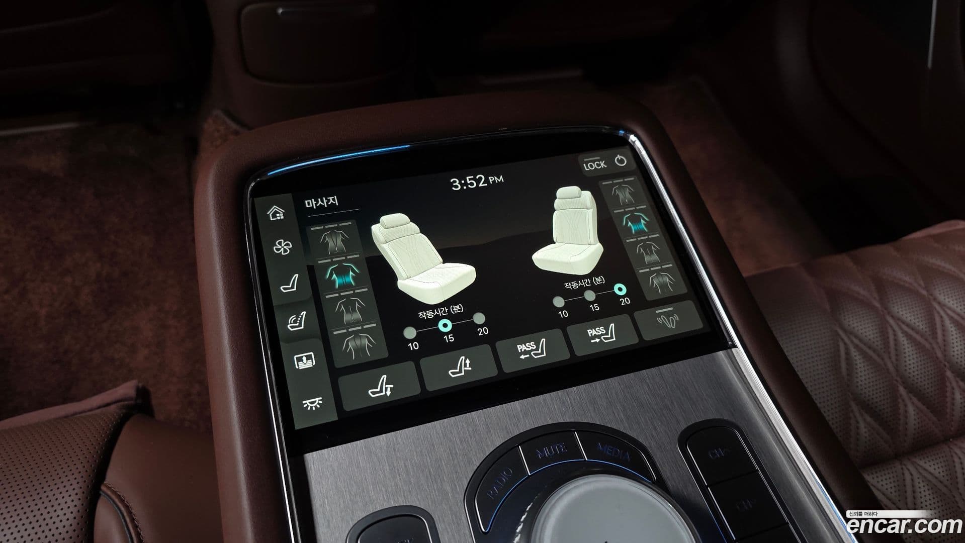 Main__Slider__Photo:G90 Genesis 2024.1-18