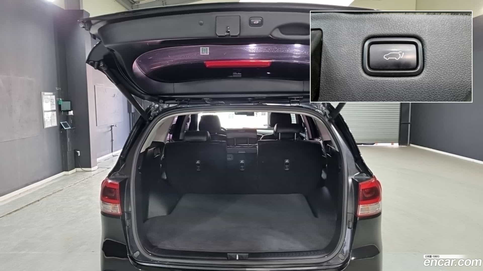 Sorento Kia 2016.8-OPTION-020