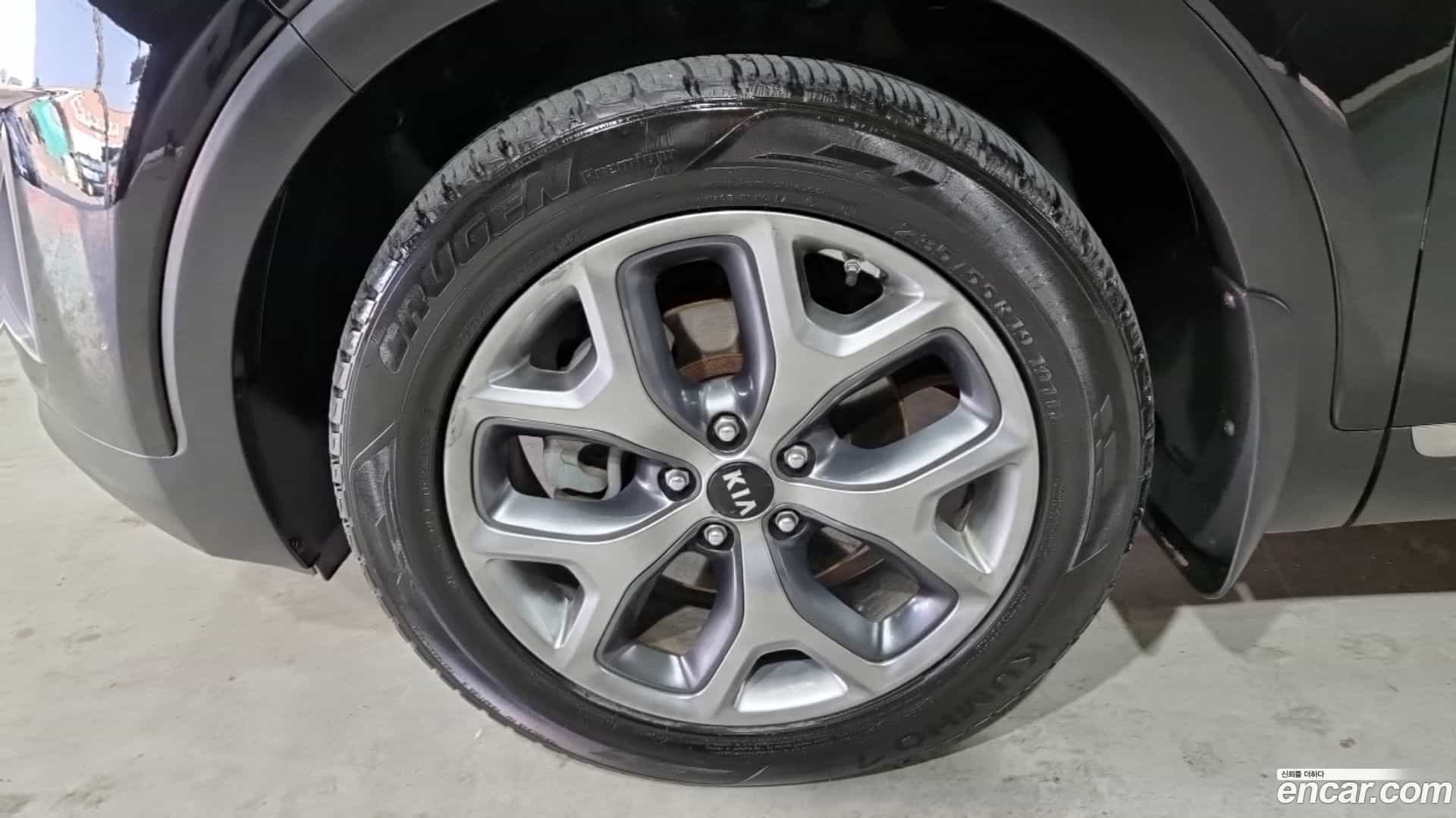 Sorento Kia 2016.8-OPTION-022