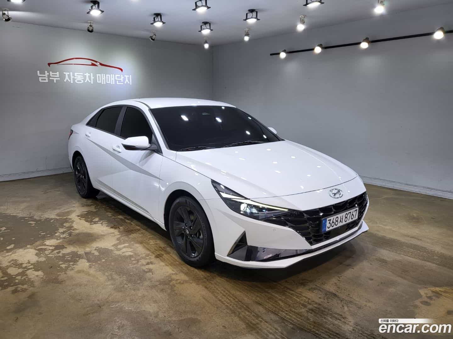 AVANTE Hyundai 2021.4-OUTER-001