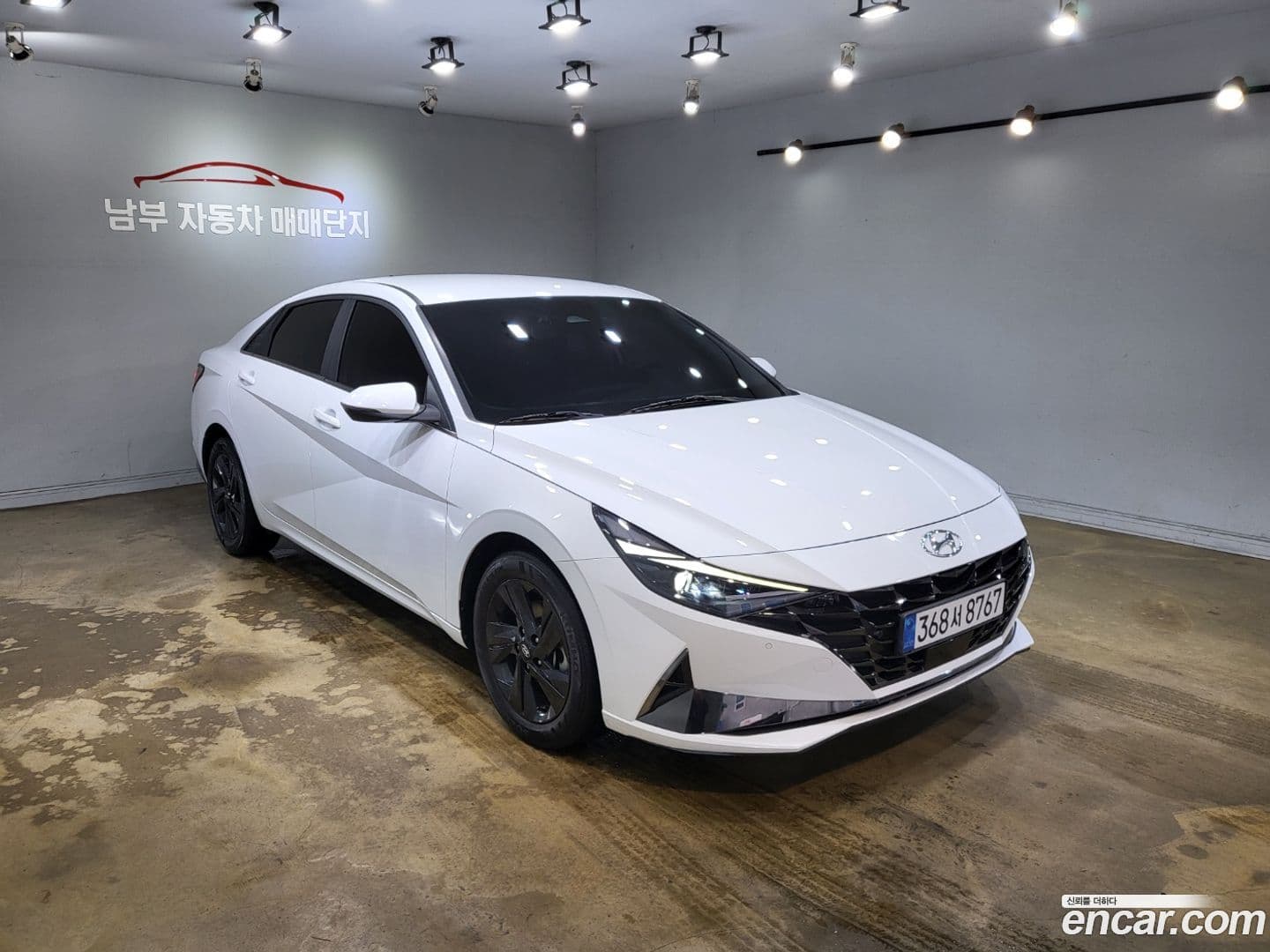 Main__Slider__Photo:AVANTE Hyundai 2021.4-0