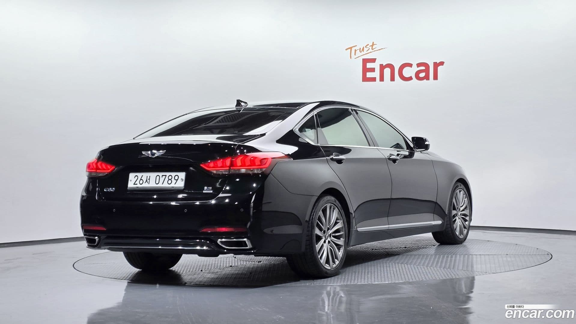 Main__Slider__Photo:G80 Genesis 2016.7-1