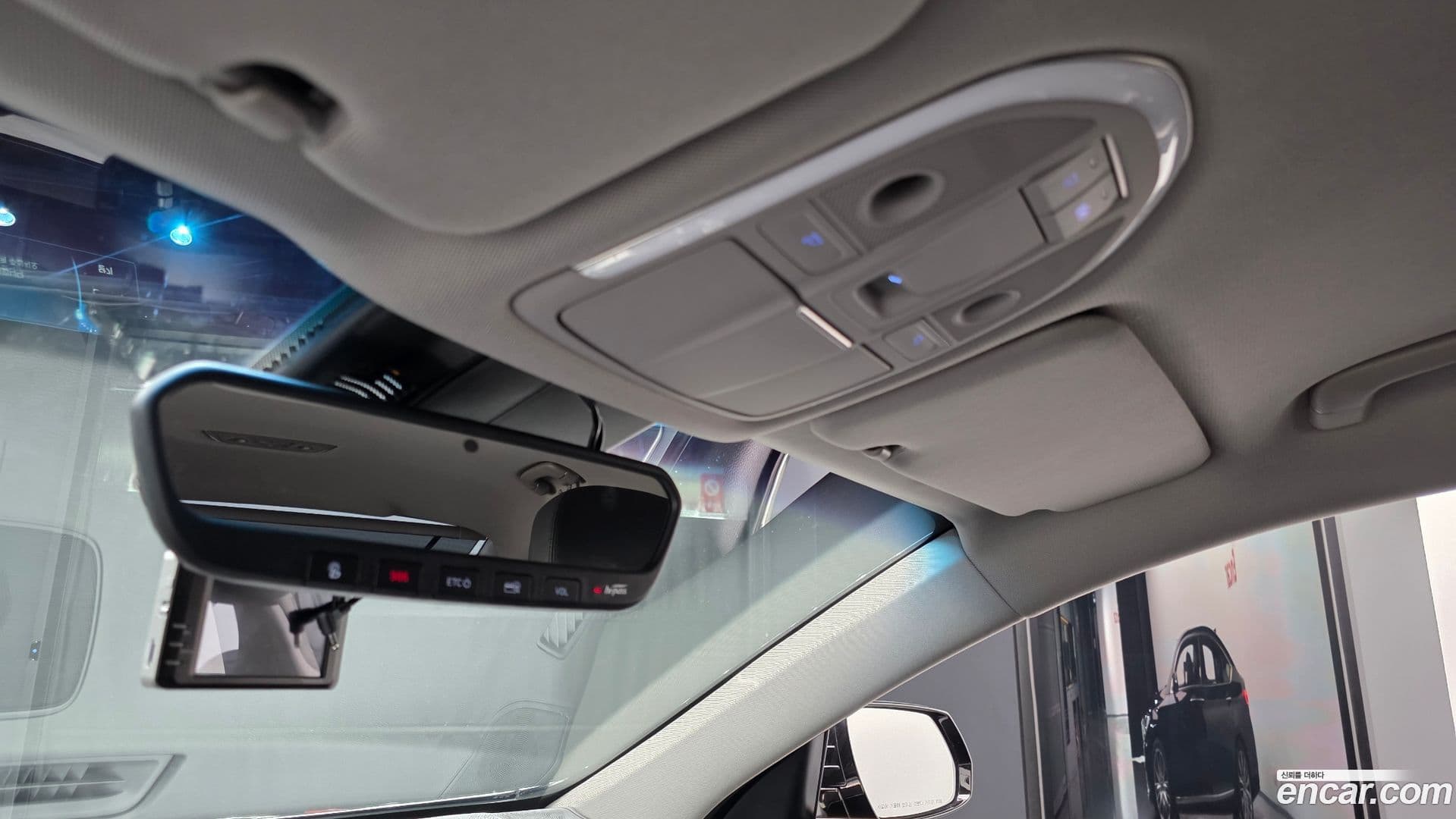 Main__Slider__Photo:G80 Genesis 2016.7-17