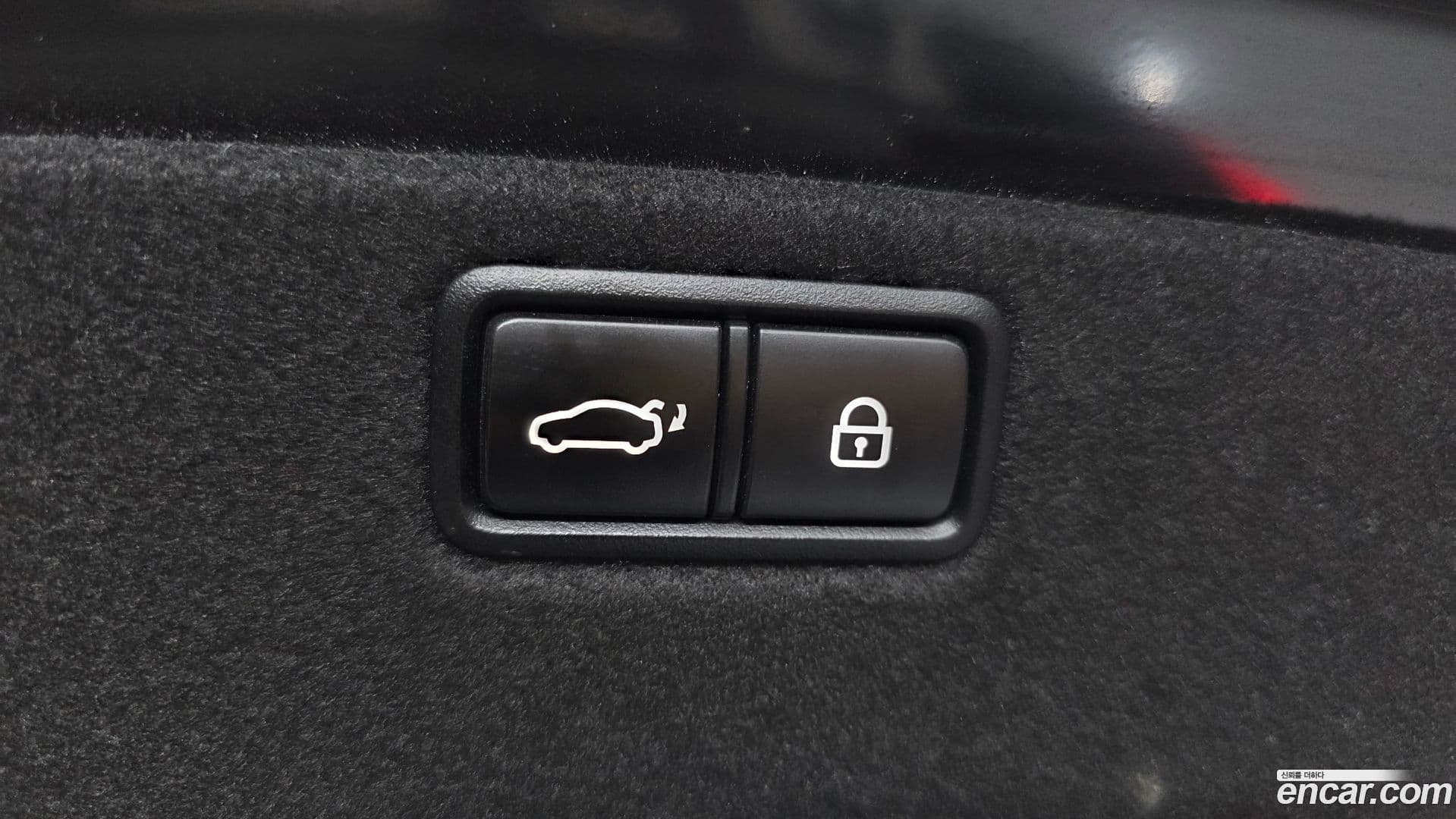 Main__Slider__Photo:G80 Genesis 2016.7-19