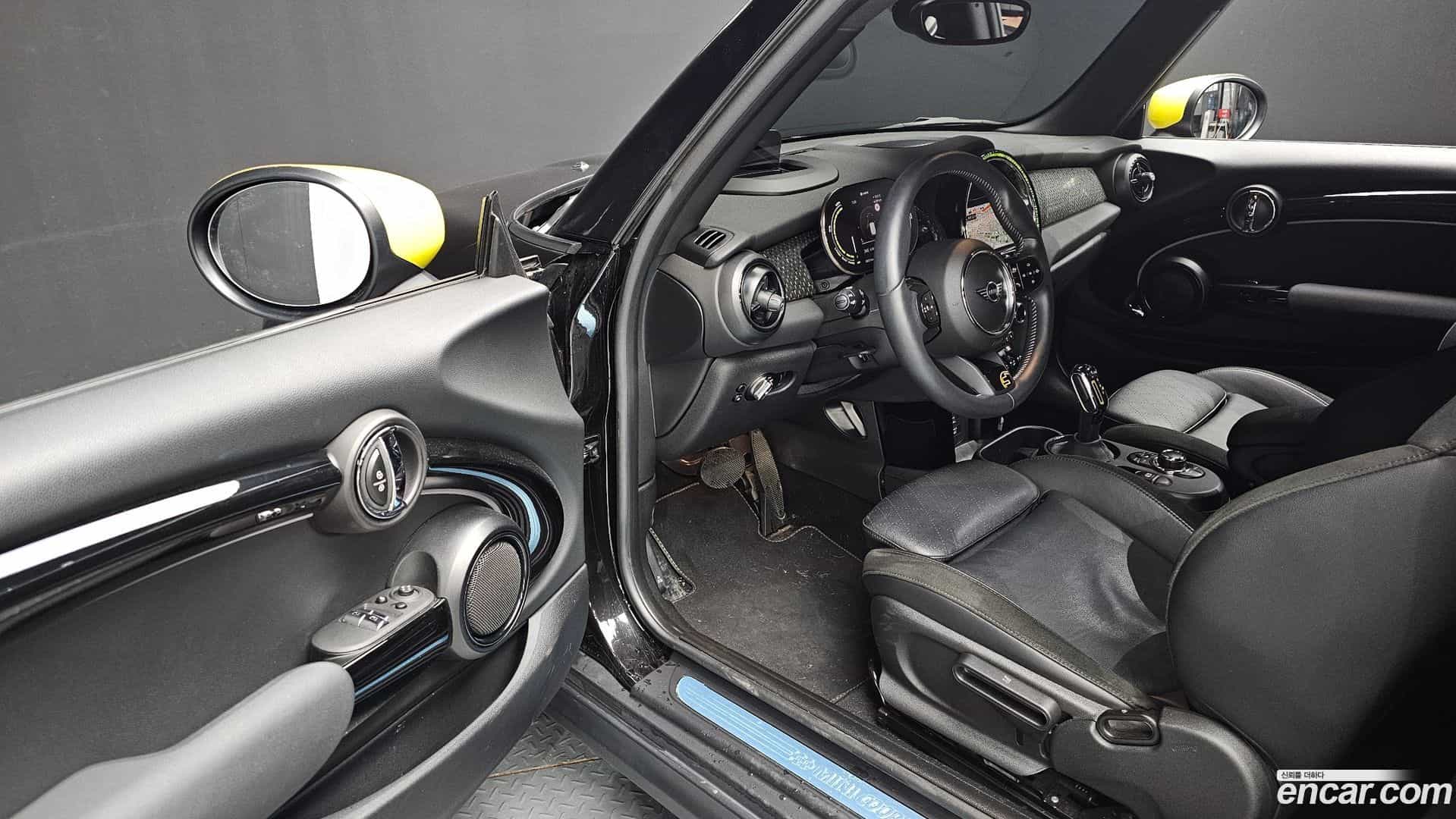 Cooper Mini 2022.4-OPTION-015