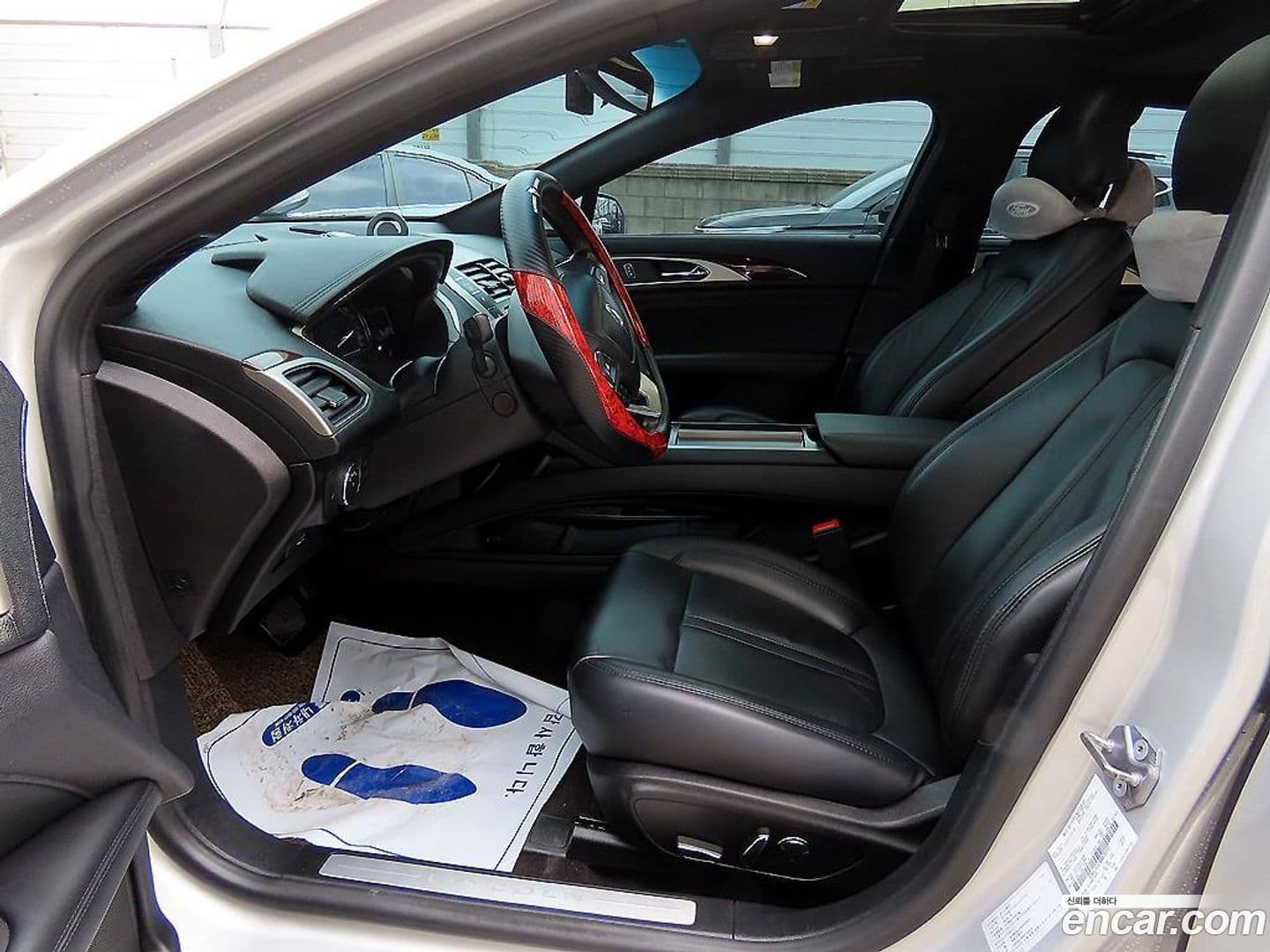 Main__Slider__Photo:MKZ Lincoln 2019.5-4