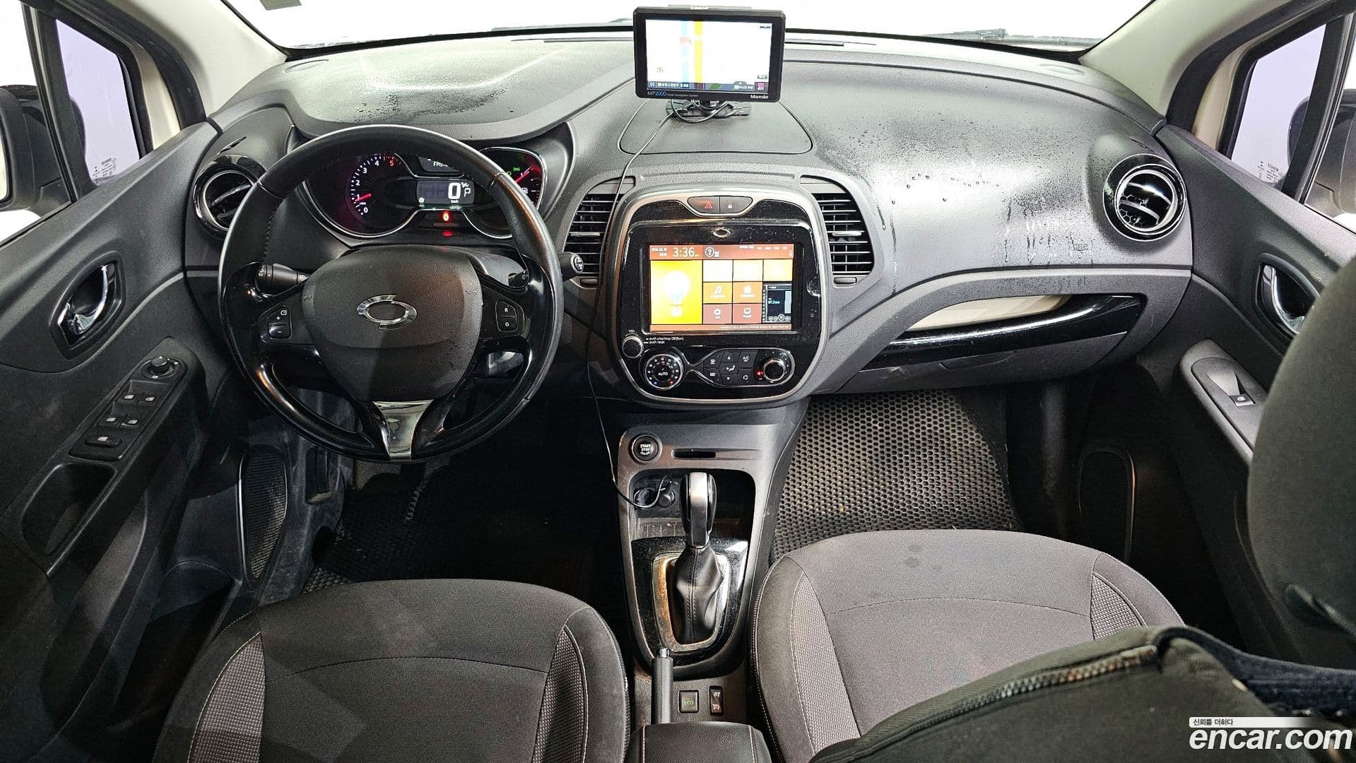 Main__Slider__Photo:QM3 Renault-KoreaSamsung 2016.9-6