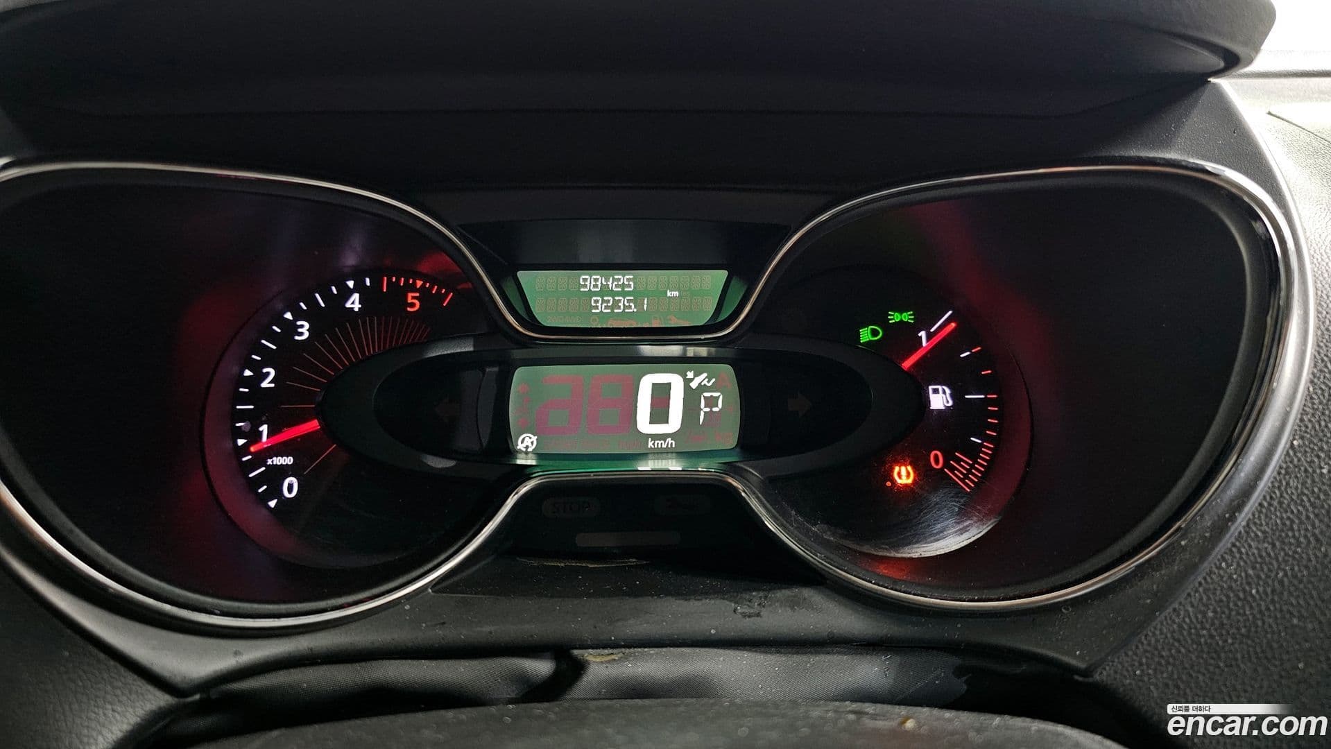 Main__Slider__Photo:QM3 Renault-KoreaSamsung 2016.9-7