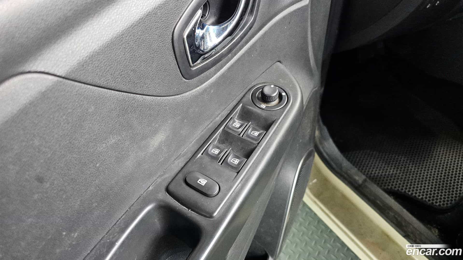 QM3 Renault-KoreaSamsung 2016.9-OPTION-021