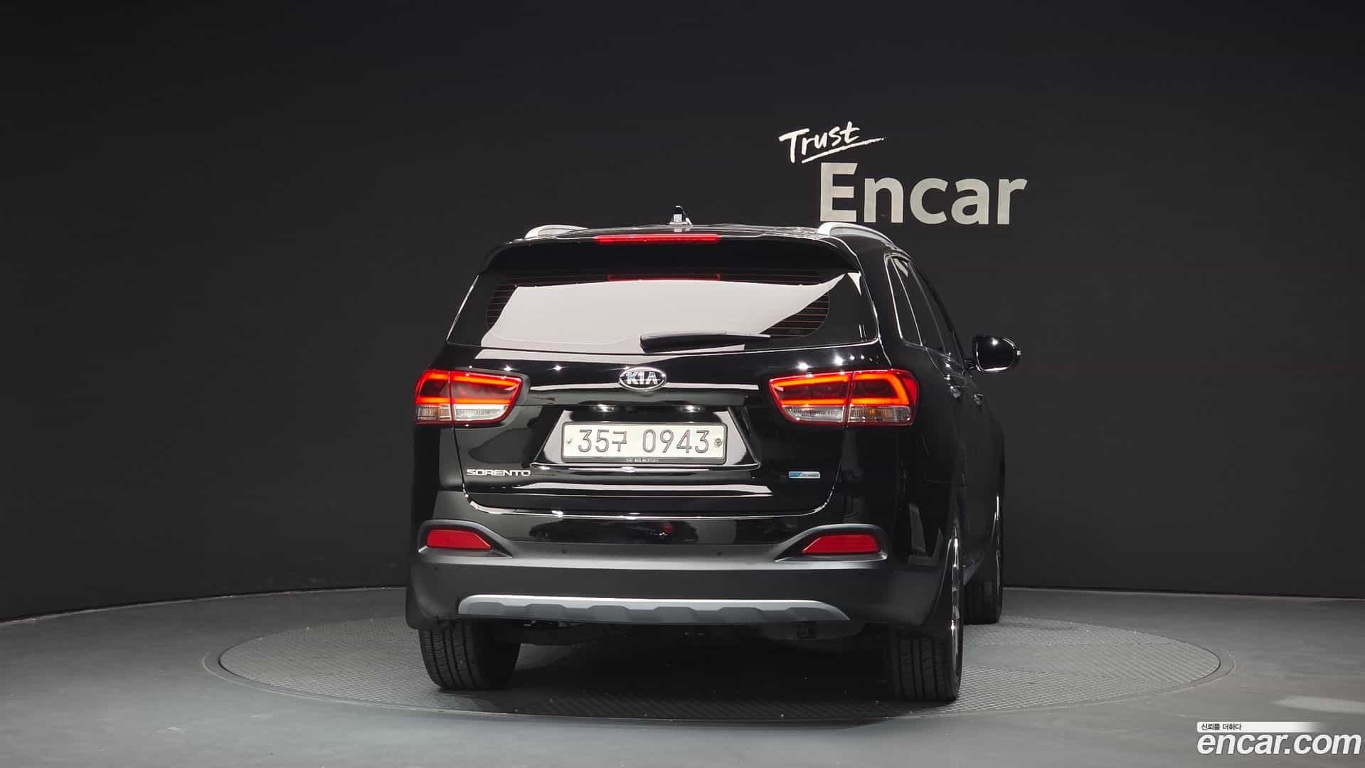 Sorento Kia 2016.3-OUTER-004