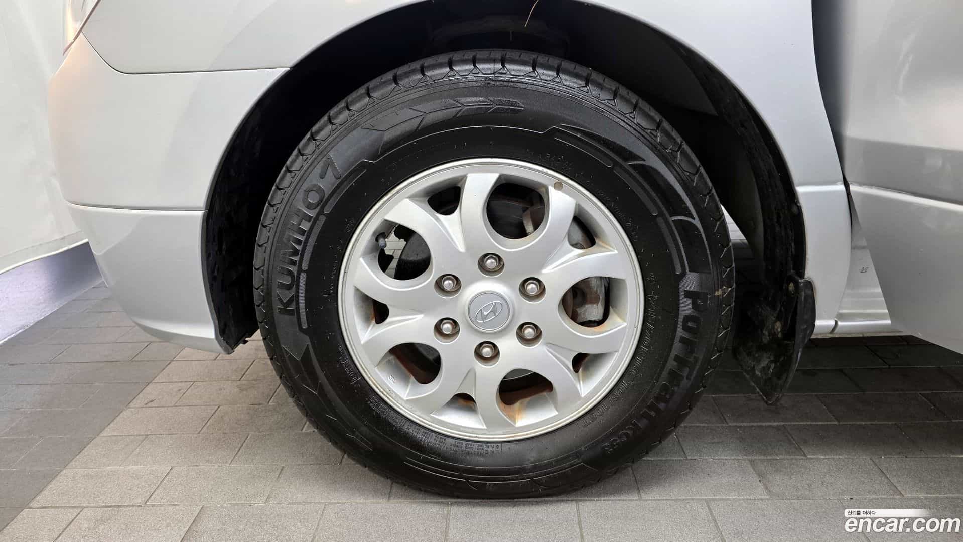 Starex Hyundai 2010.3-OUTER-005