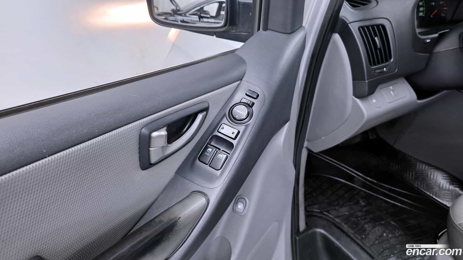 Starex Hyundai 2010.3-OPTION-021