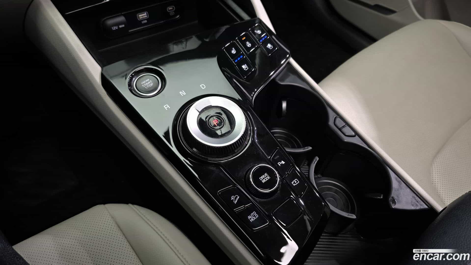 Sportage Kia 2022.2-INNER-009