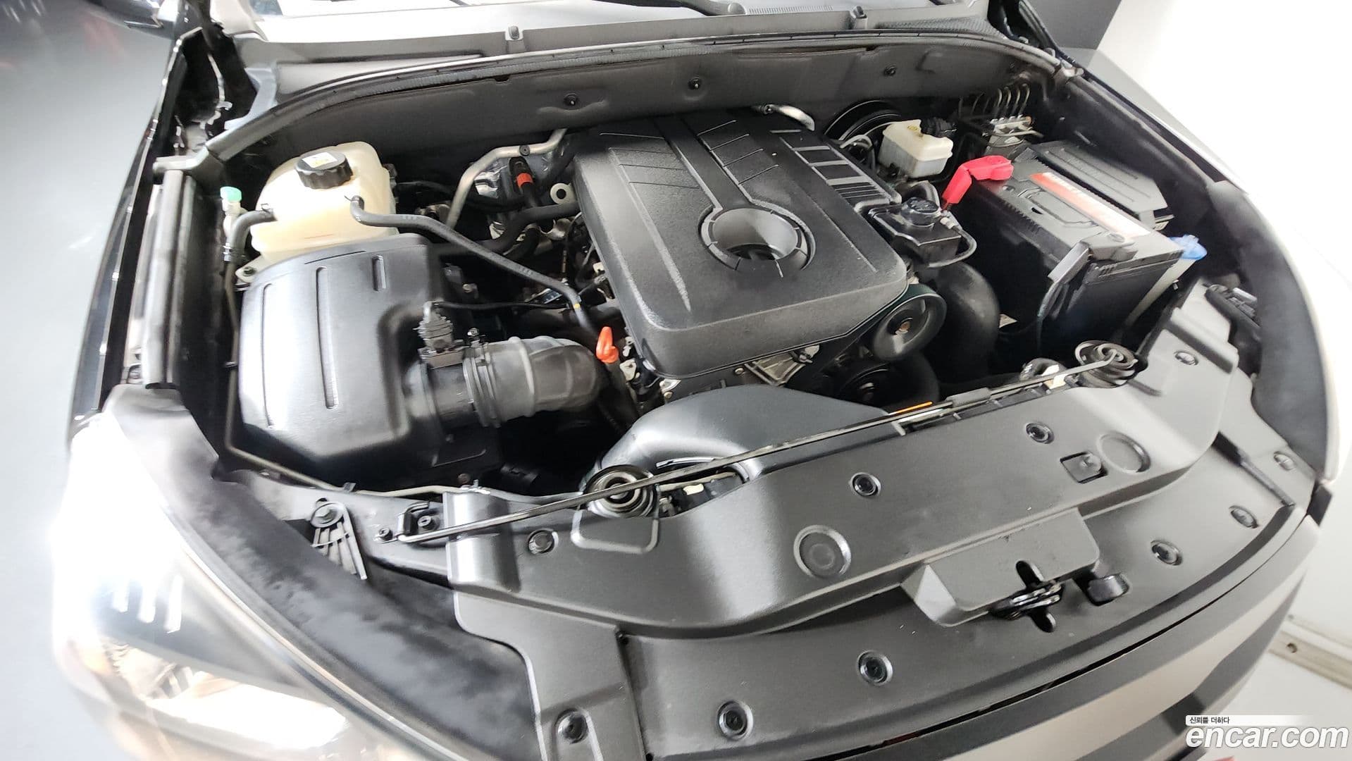 Main__Slider__Photo:KORANDO KG_Mobility_Ssangyong 2016.10-5