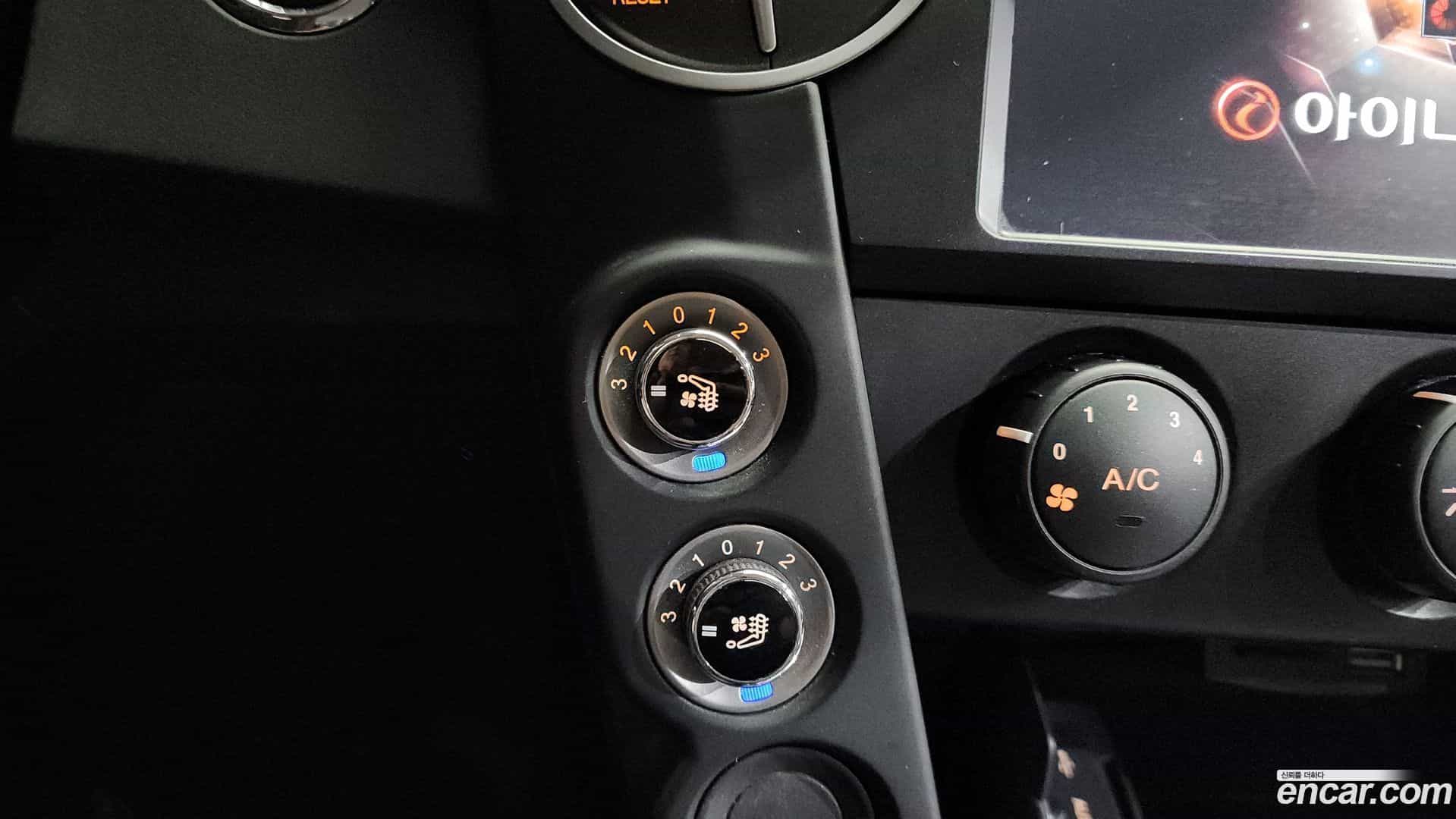 KORANDO KG_Mobility_Ssangyong 2016.10-OPTION-019