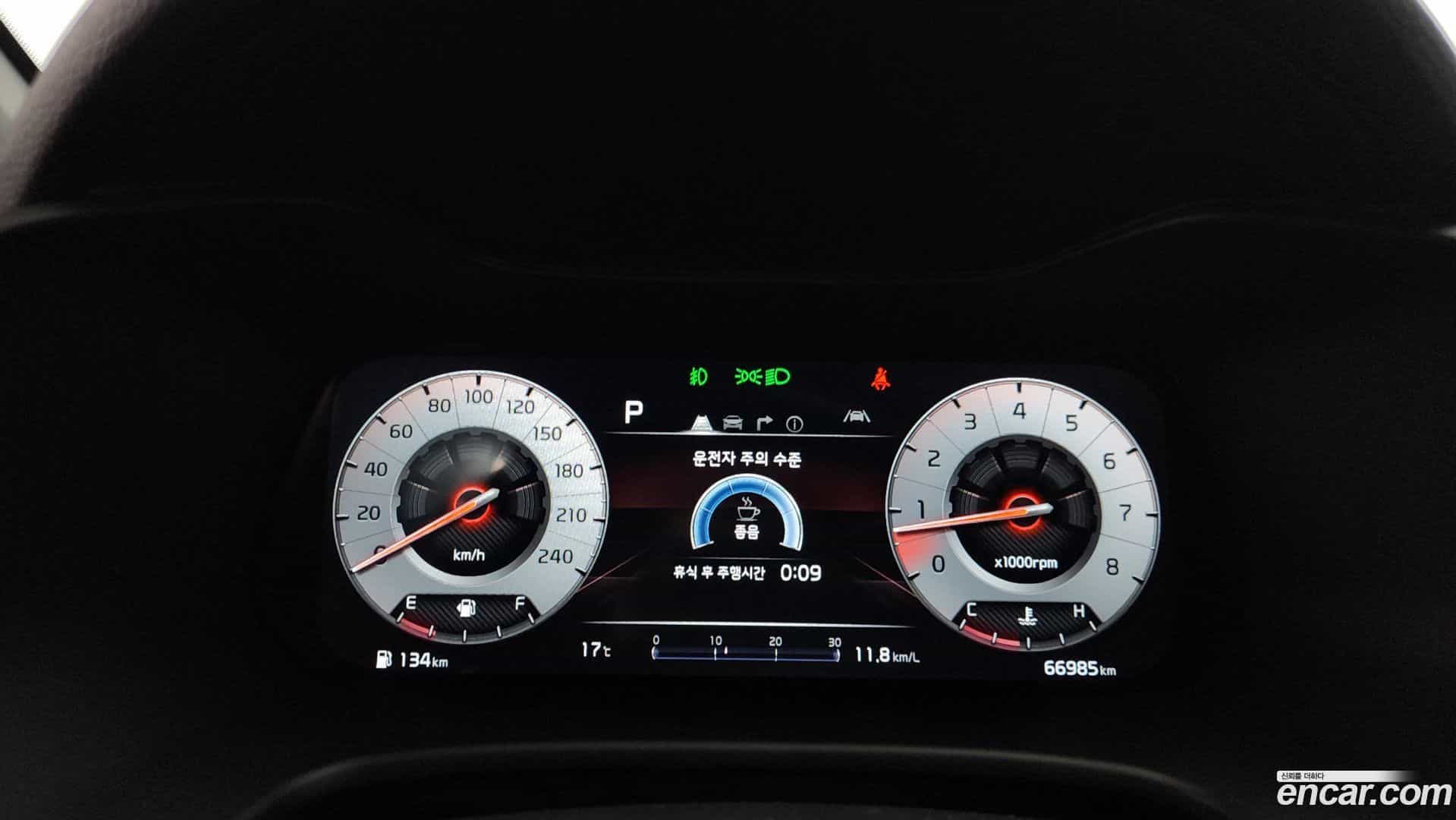 K3 Kia 2022.1-INNER-008